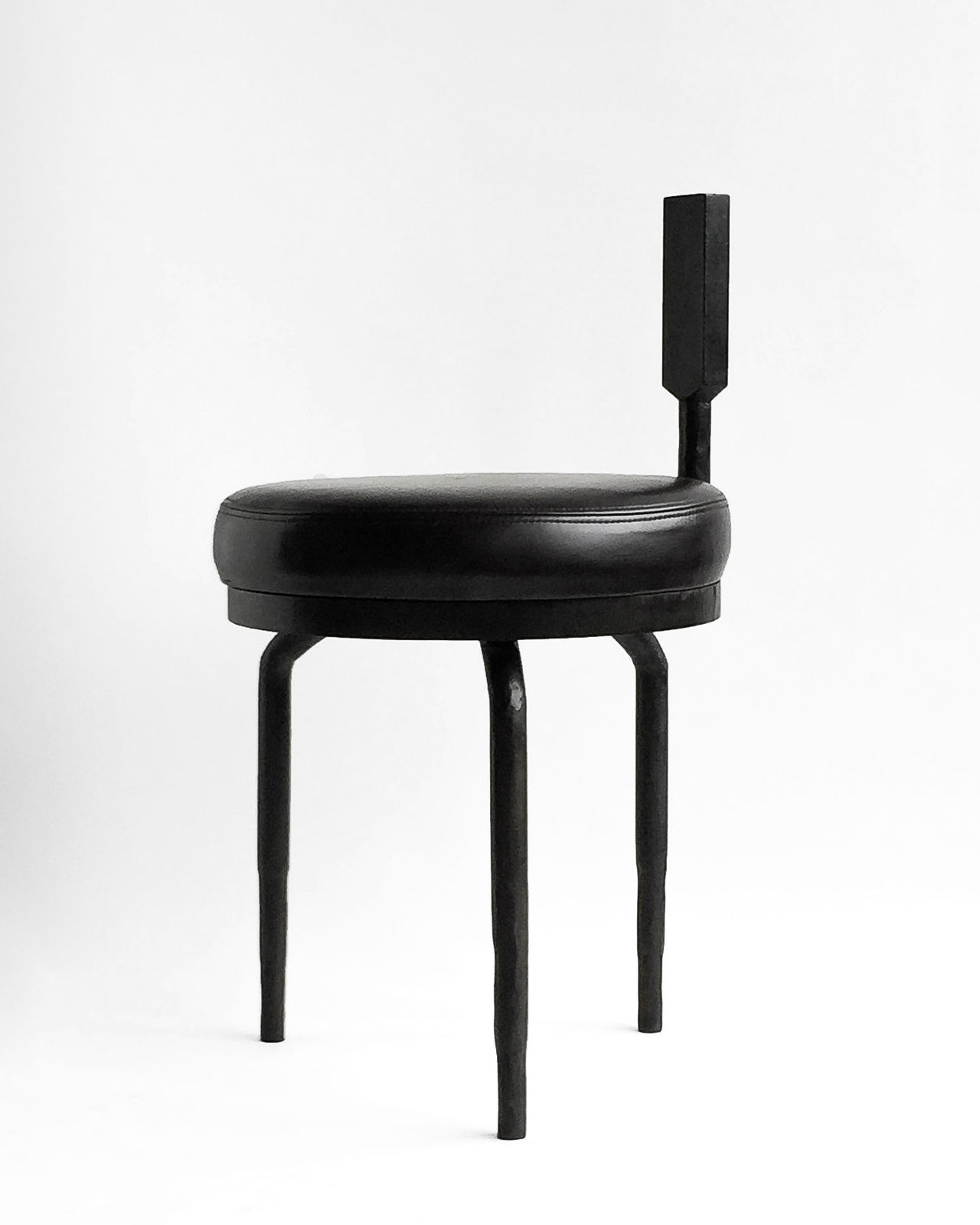 Cal Summers, Crea Chair Upholstered