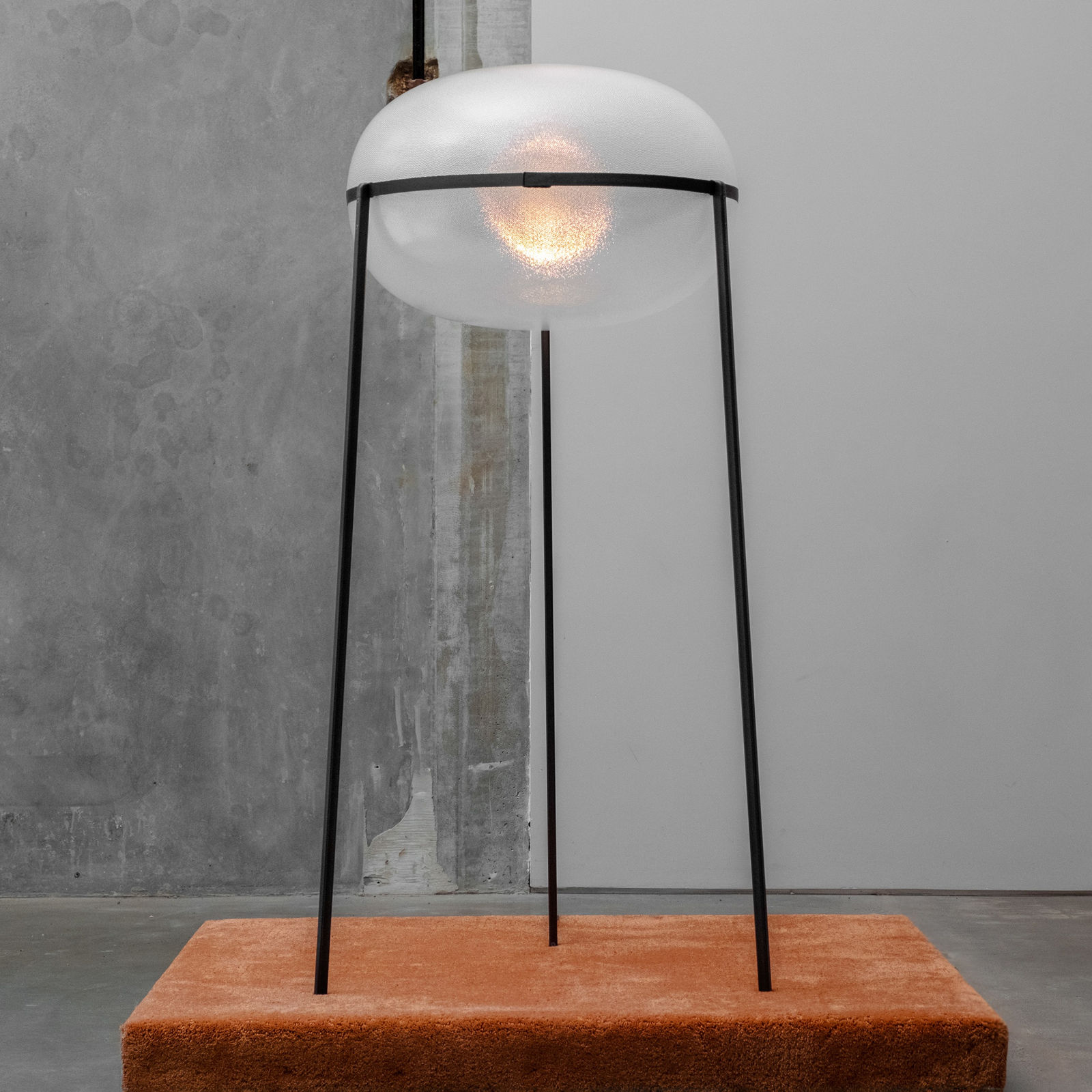 A-N-D, Iris 60 - Floor Large Combo A/A