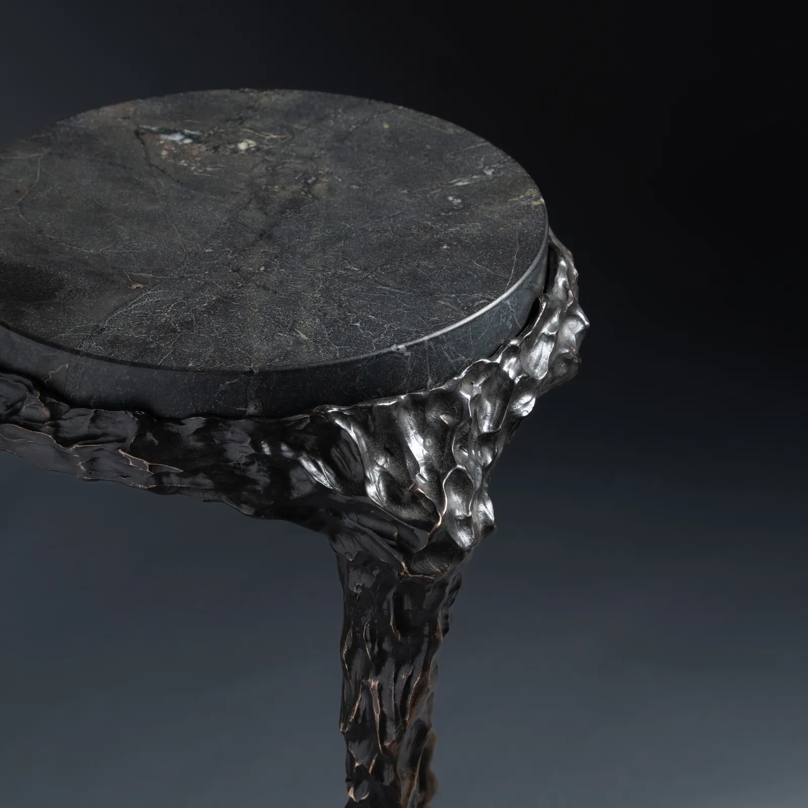 William Guillon, She's Lost Control L, 2023