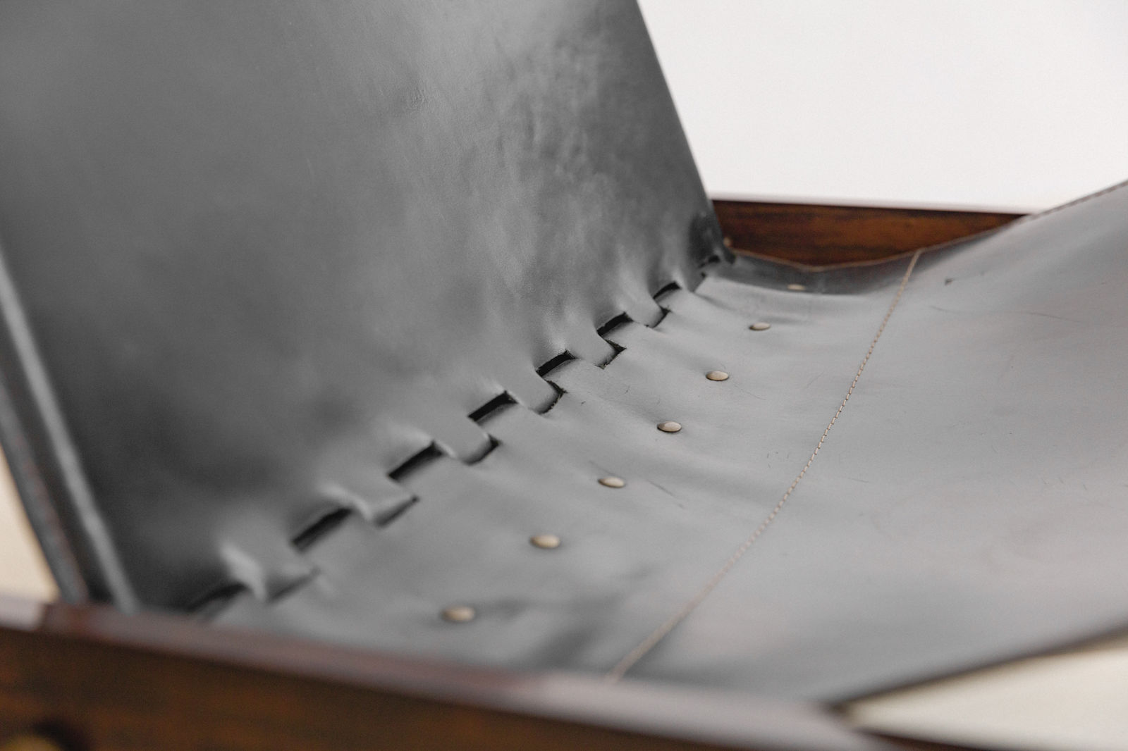 Unknown Artist, Armchair