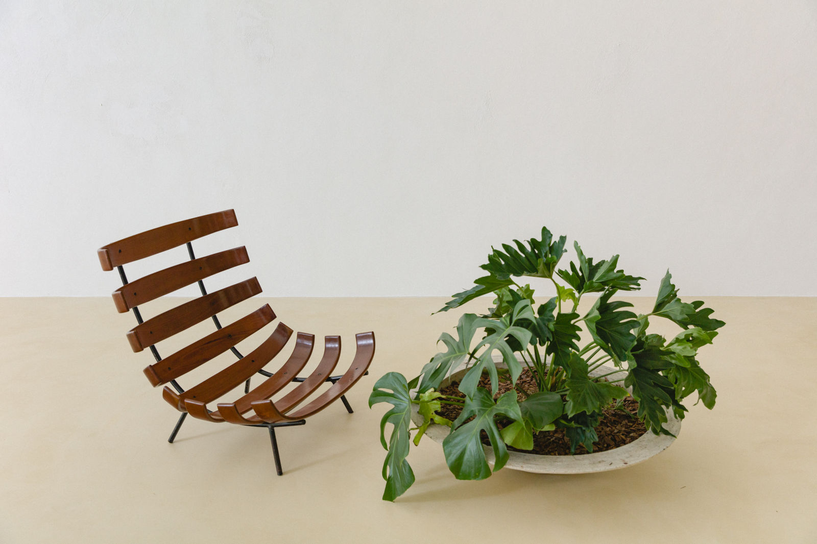 Carlo Hauner and Martin Eisler, Costela Armchair (Pair), 1955