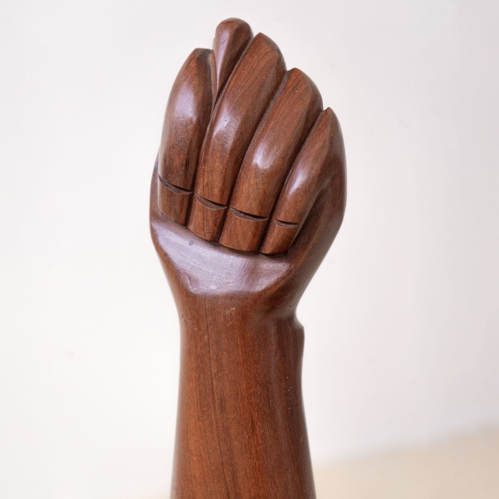 Unknown Artist, Figa