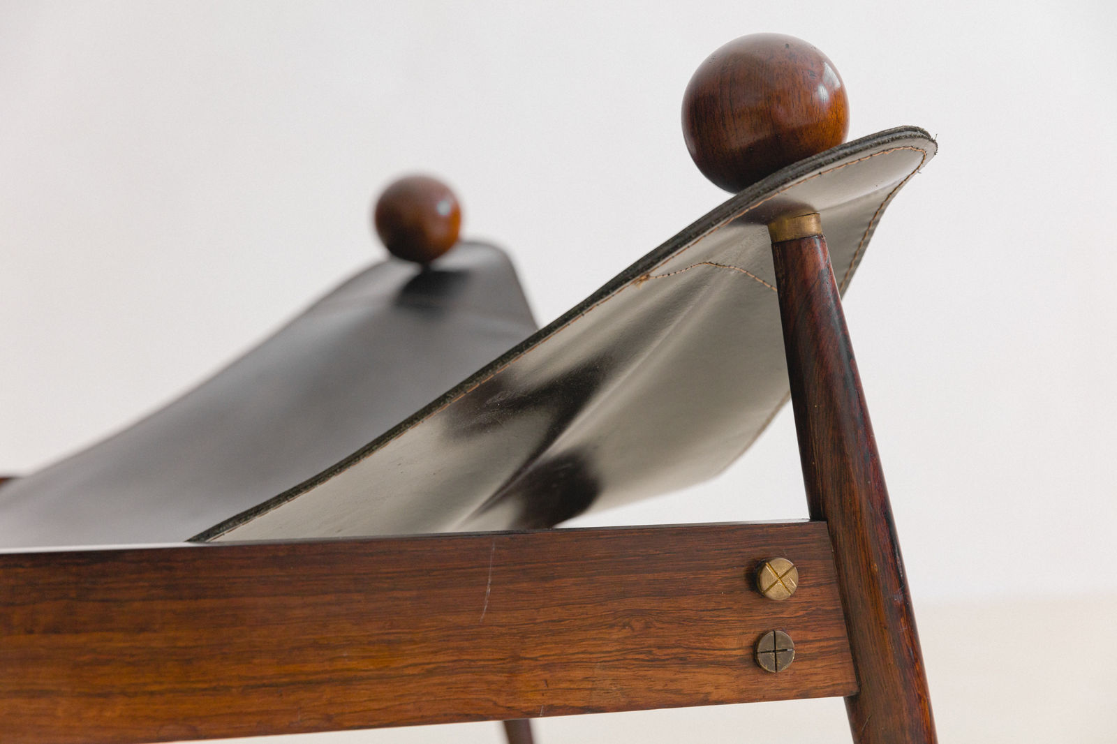 Unknown Artist, Armchair