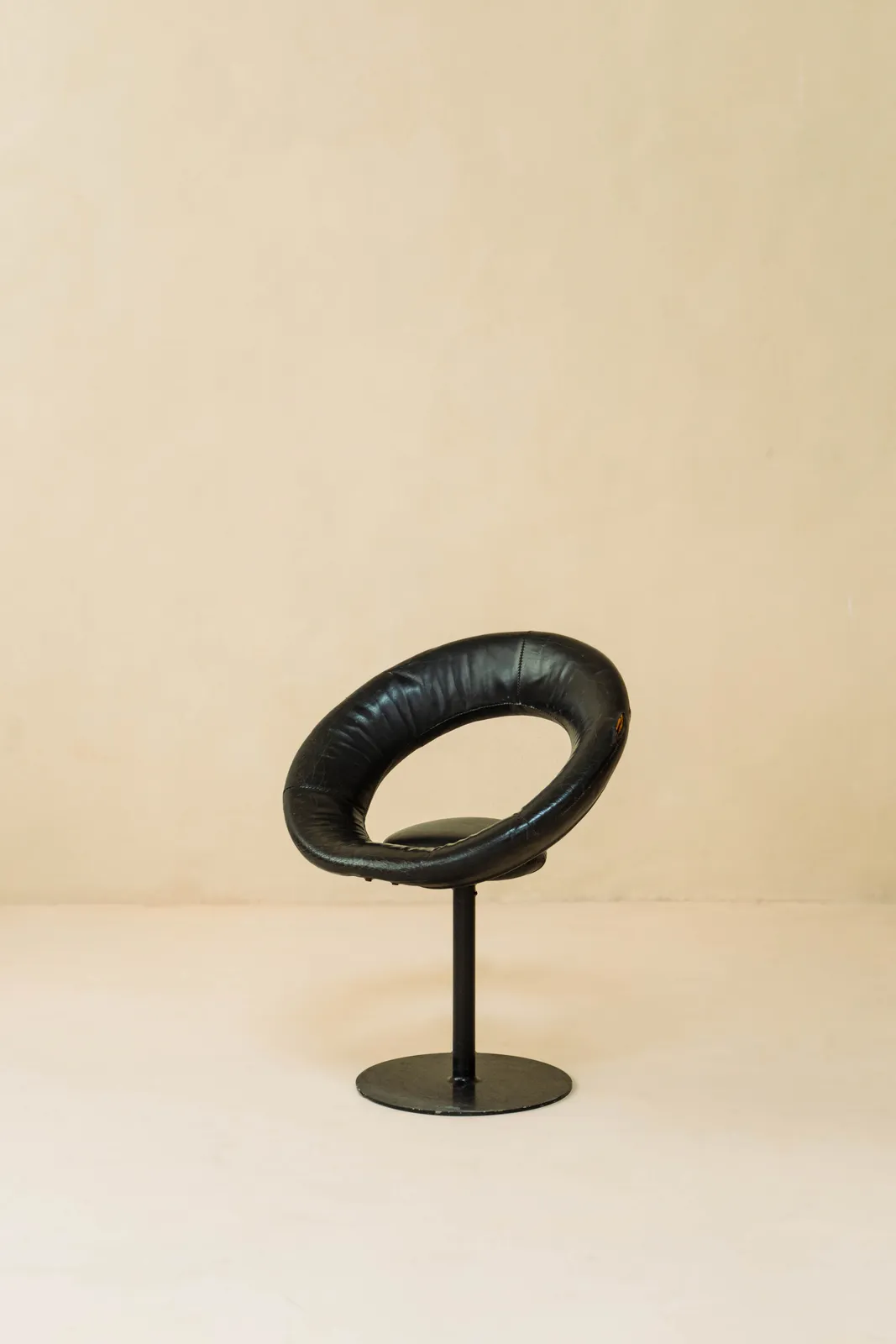 Ricardo Fasanello, Anel 60’s Armchair (1 unit), 1970