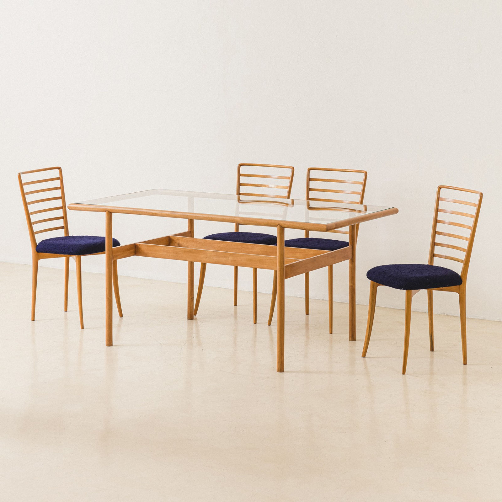 Joaquim Tenreiro, Estrutural Table