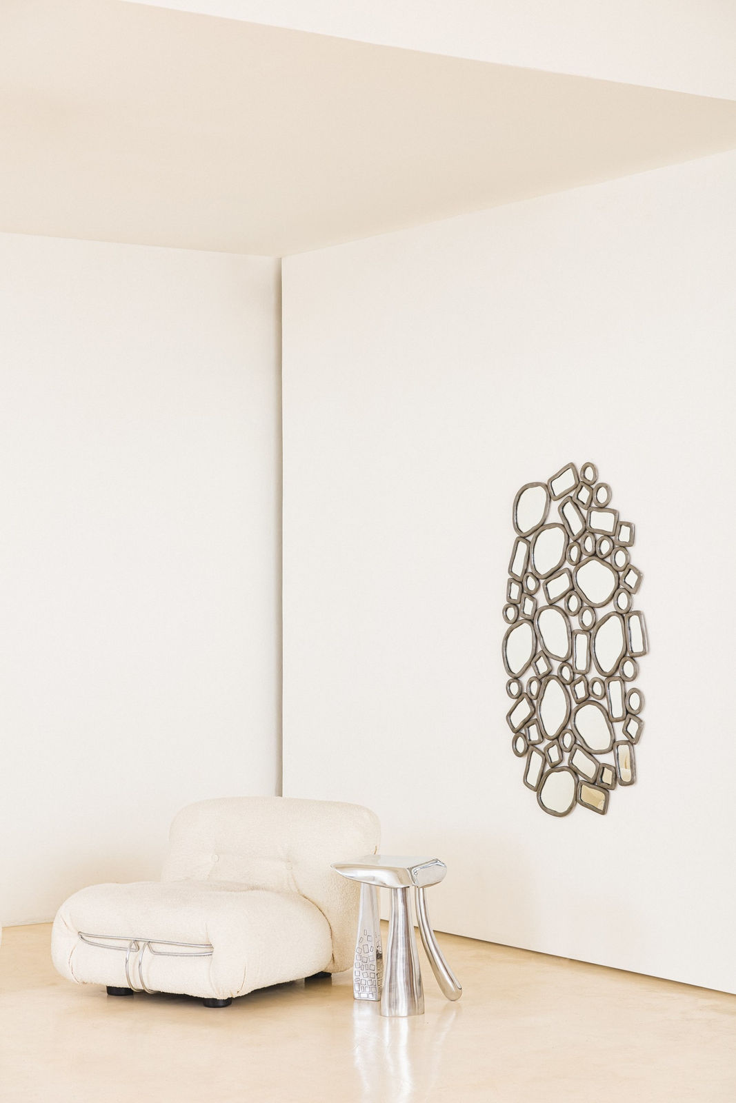 Lucas Recchia, Tripede Table, 2021