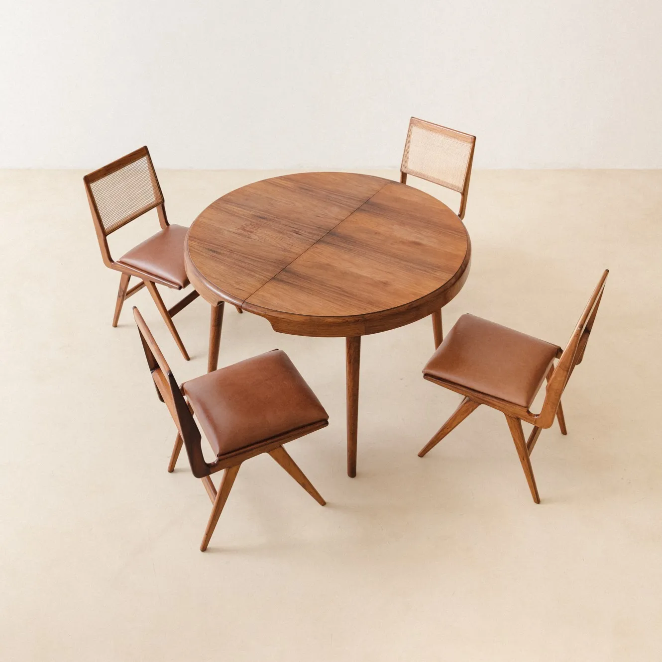 Carlo Hauner and Martin Eisler, Round Expandable Table, c. 1955