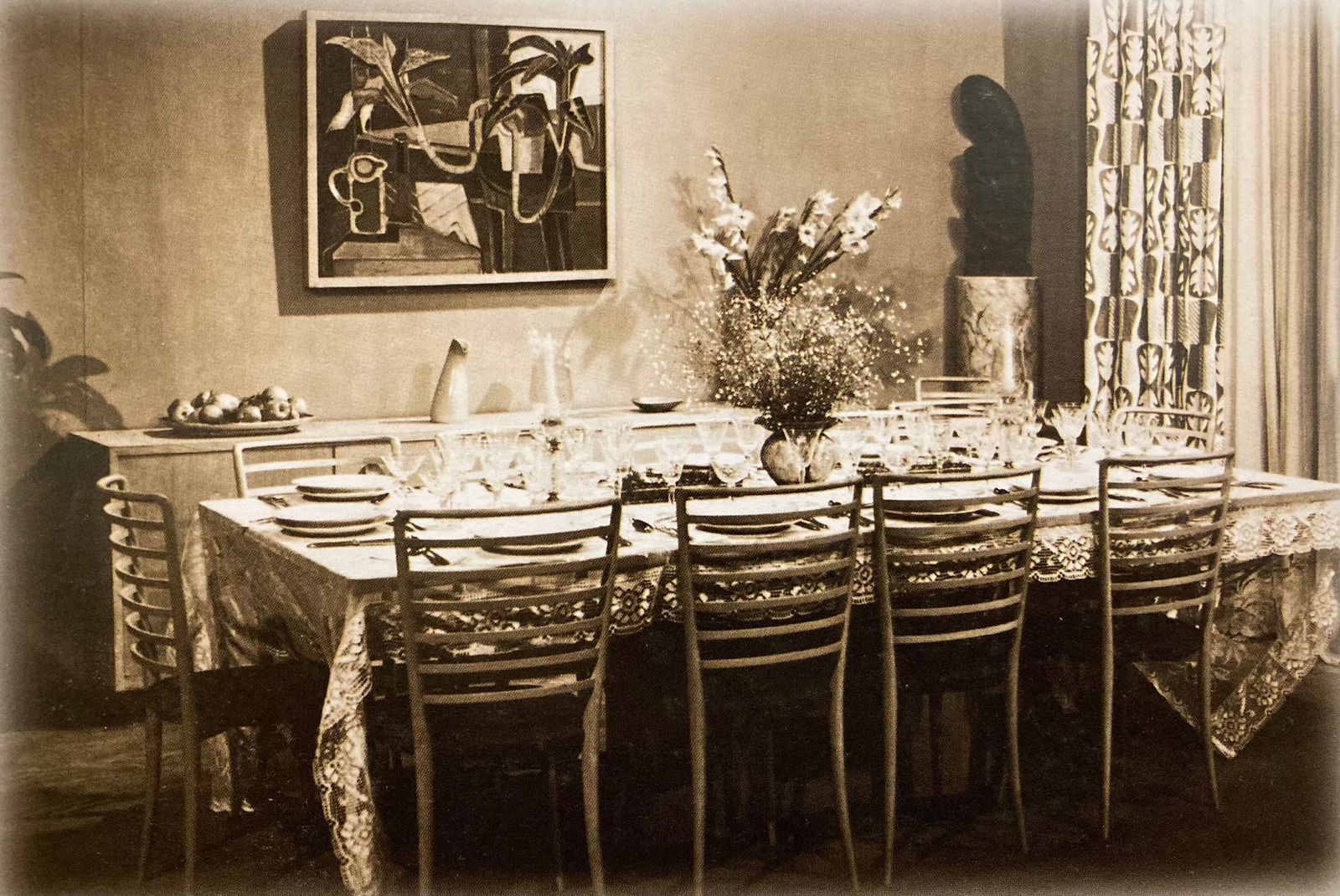 Joaquim Tenreiro, Dining Chairs (8 units), 1950s