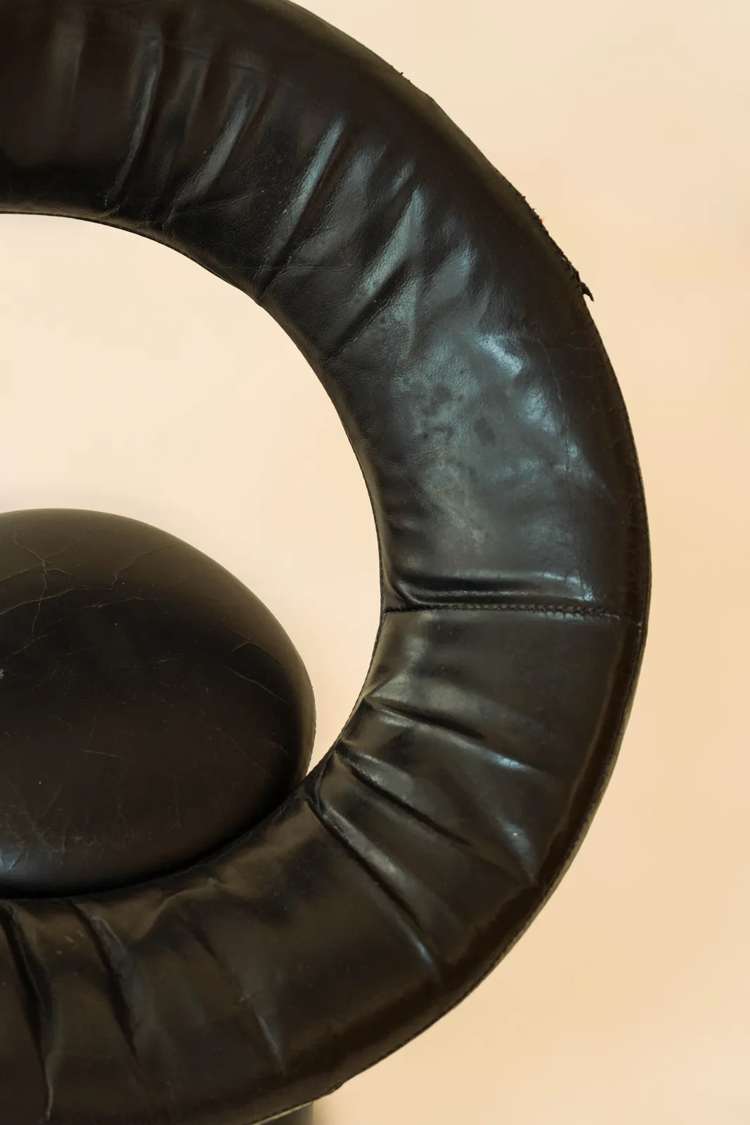 Ricardo Fasanello, Anel 60’s Armchair (1 unit), 1970