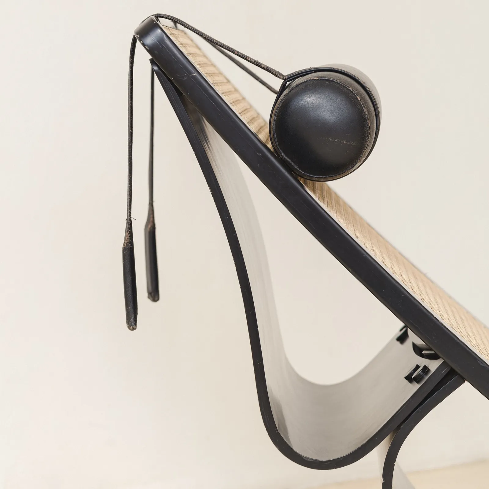 Oscar Niemeyer, Rio Chaise Lounge , ca. 1978