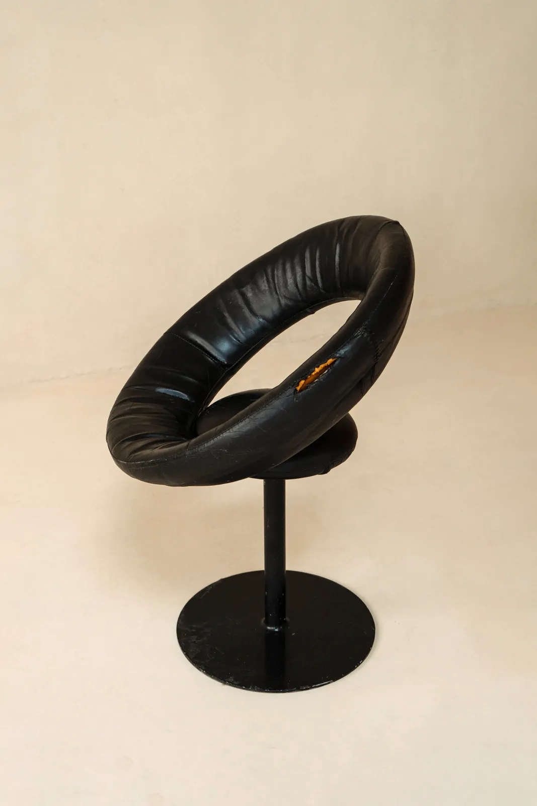 Ricardo Fasanello, Anel 60’s Armchair (1 unit), 1970