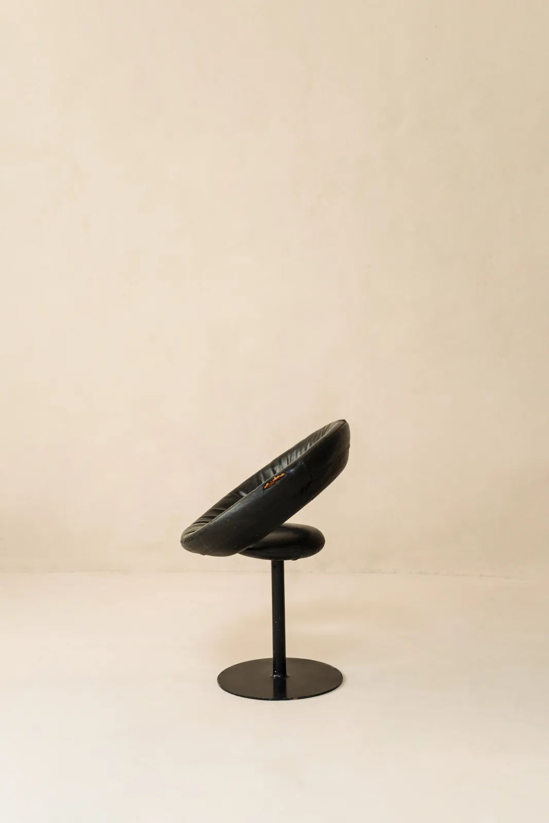 Ricardo Fasanello, Anel 60’s Armchair (1 unit), 1970