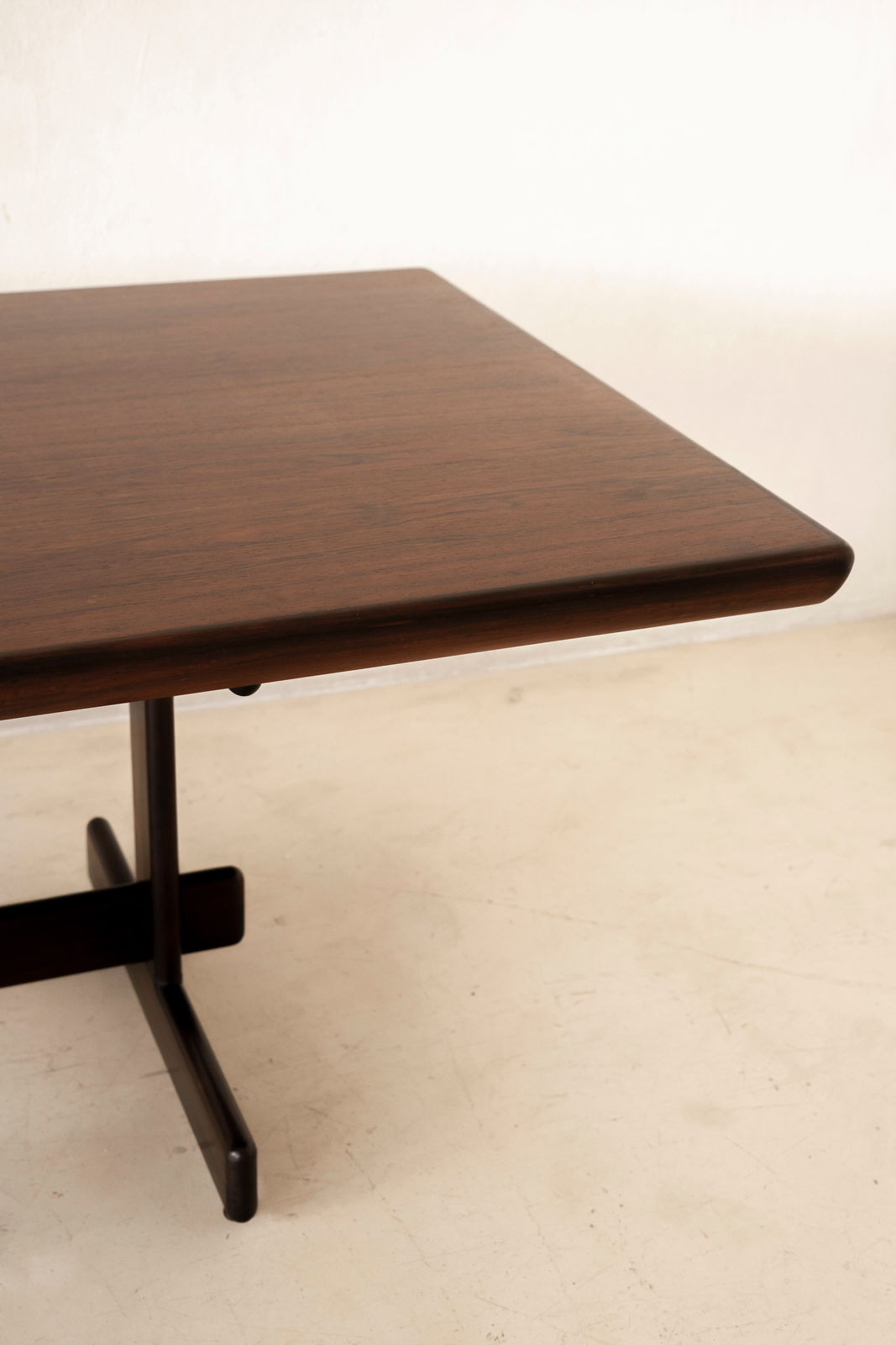 Cantù Móveis e Interiores Ltda., Dining Table, 1960s