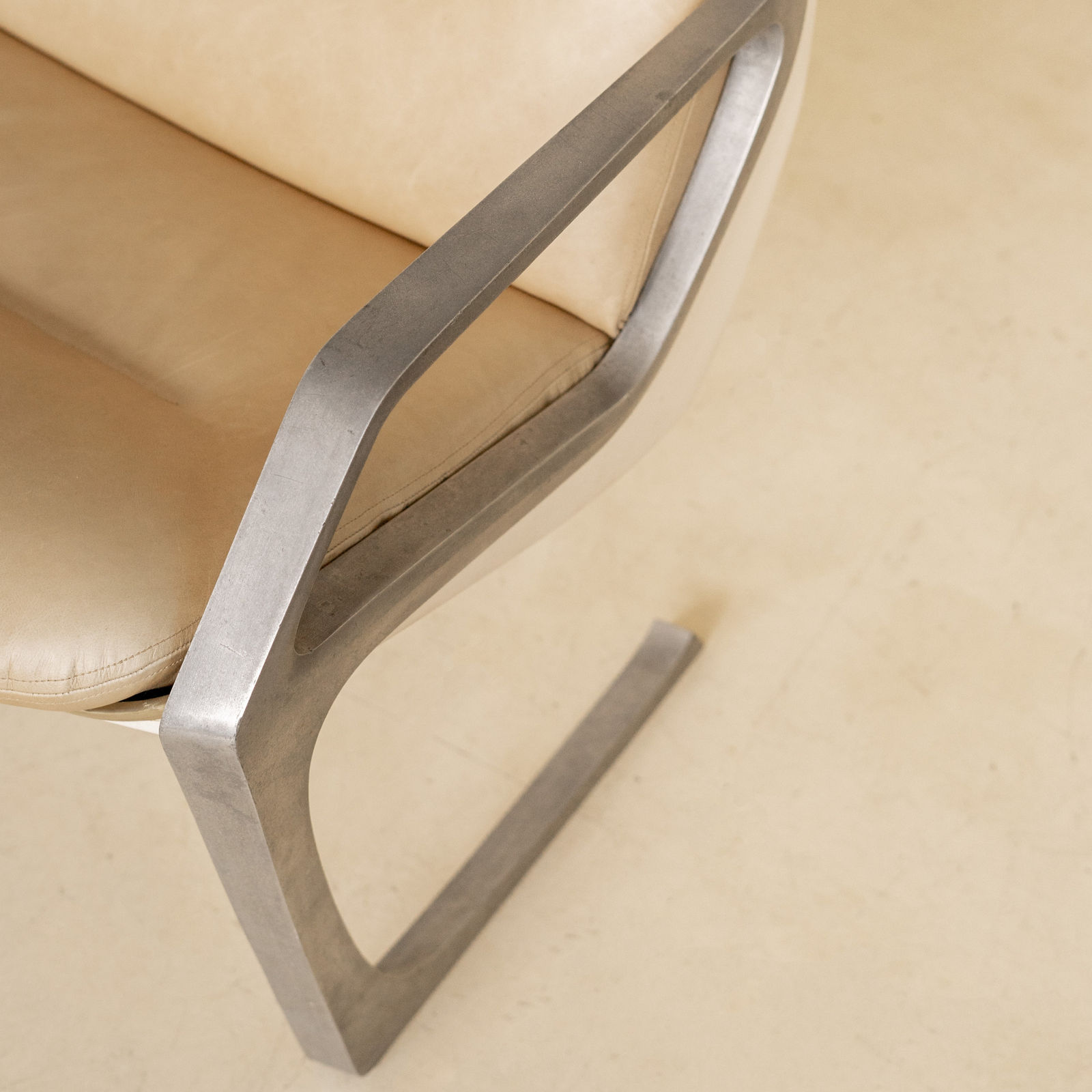 Jorge Zalszupin, Commander Armchair (2 units), 1972-1979