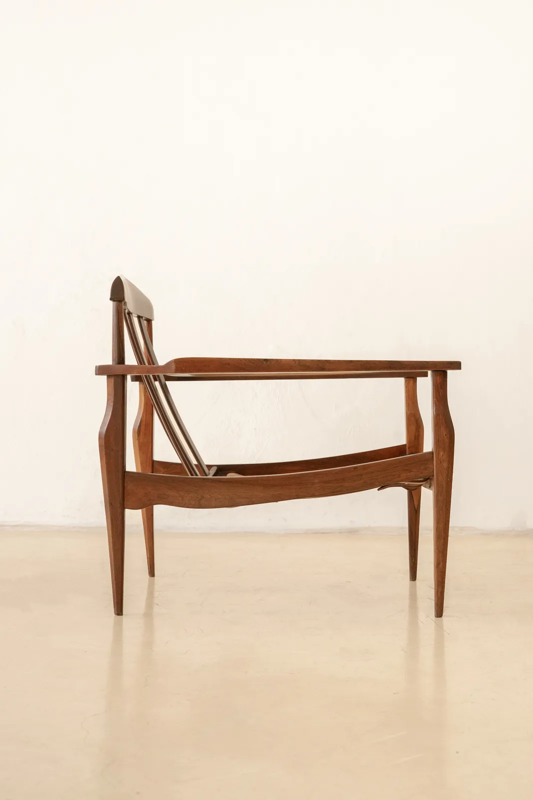 Joaquim Tenreiro, Rosewood Armchair (2 units), 1960s