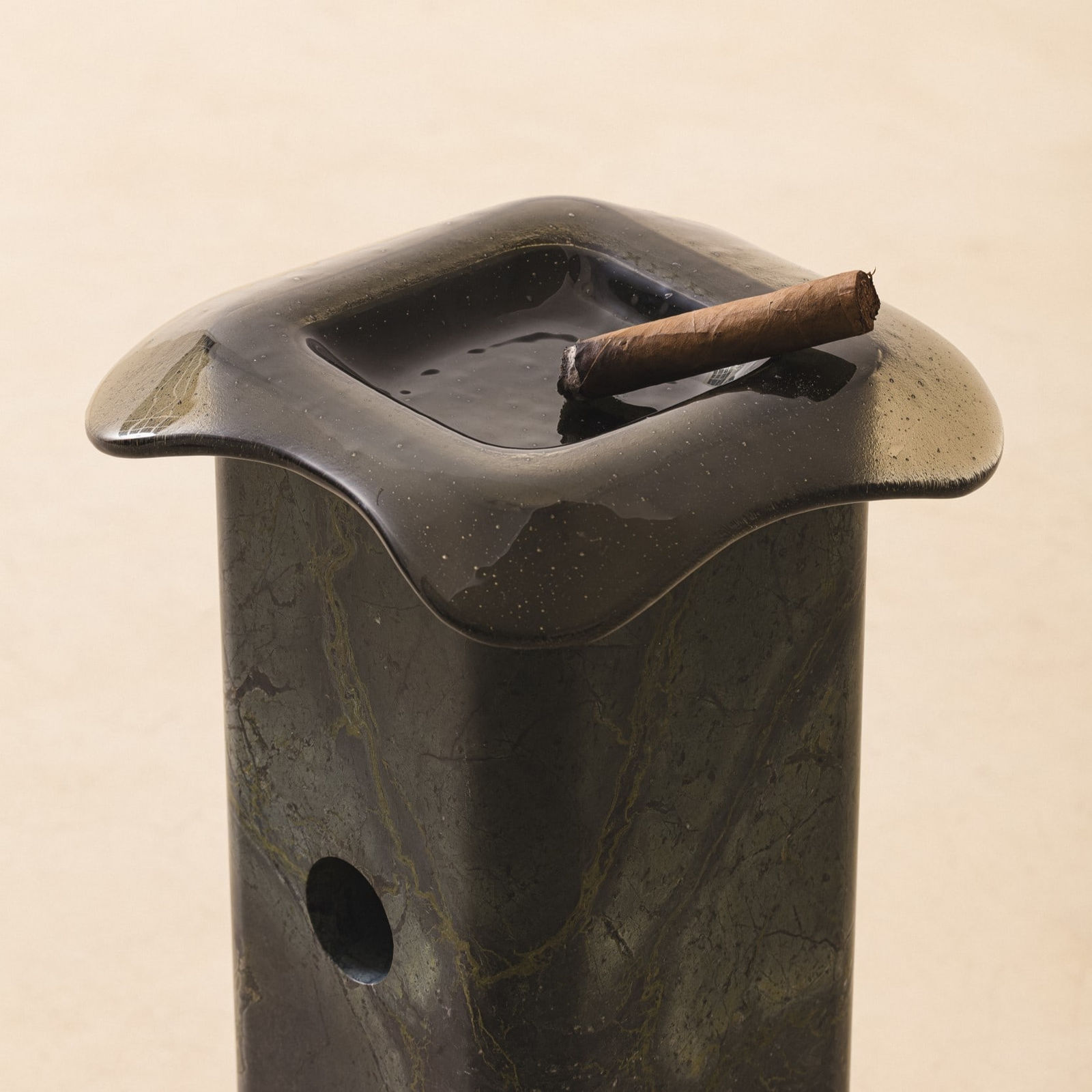 Lucas Recchia, Floor Ashtray - Bloco Collection , 2021