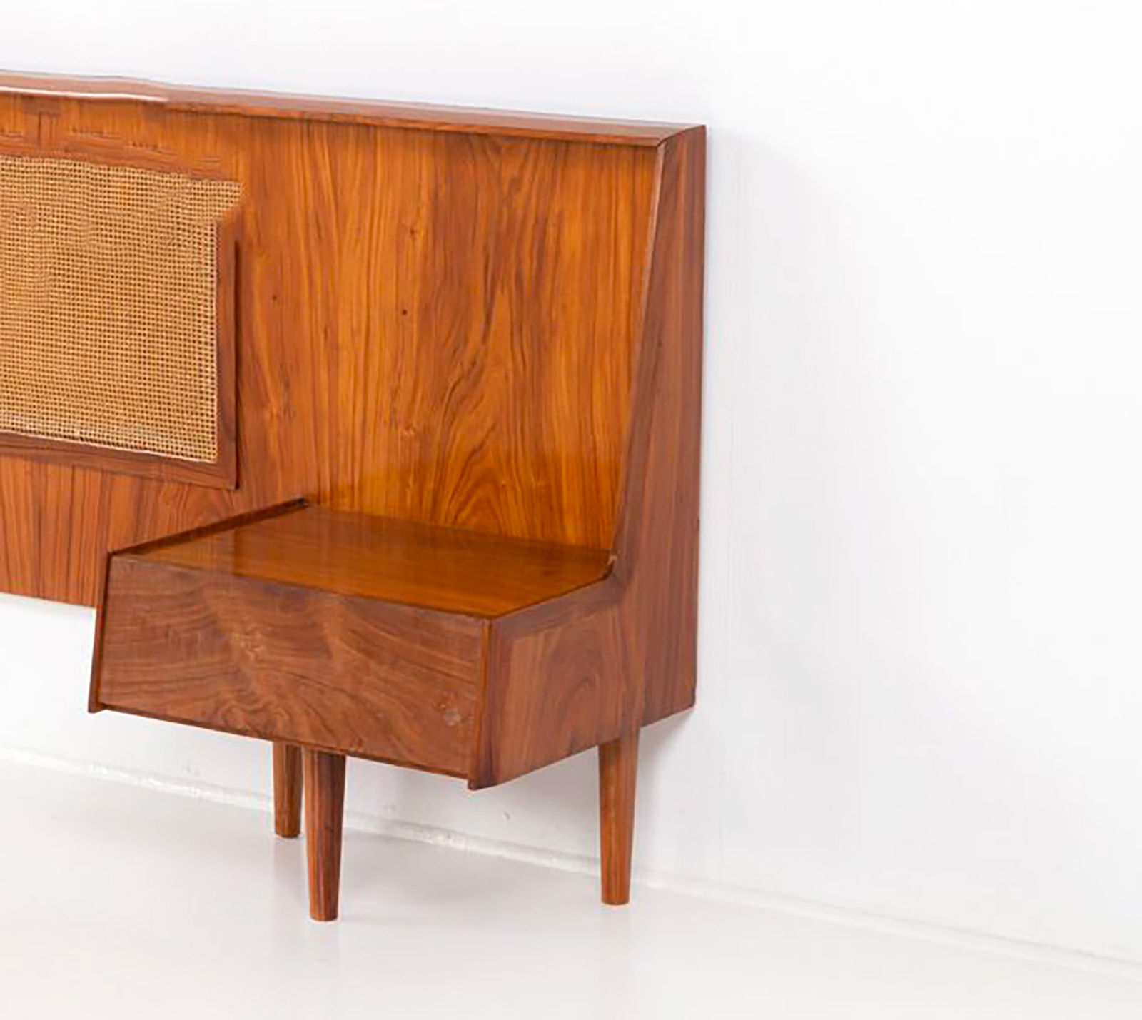 Carlo Hauner, Tête de lit (faite sur commande) / Headboard (commissionned), c. 1950