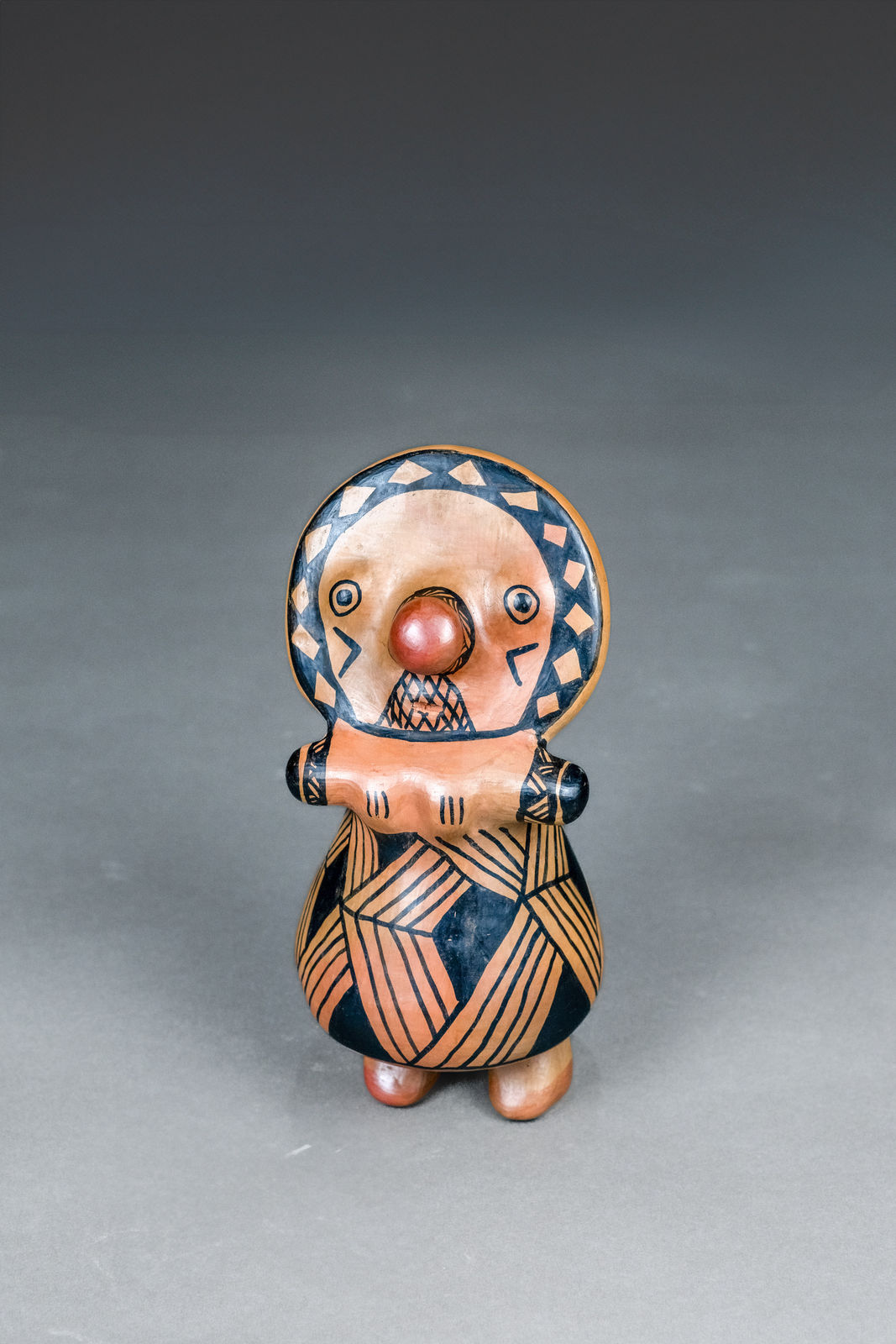 Taukana Regui Wauja, Céramique indigène/ Indigenous ceramics "Apapaatai (Atujuwá) I", 2022