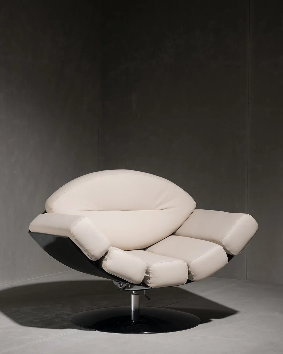 Ricardo Fasanello, Fauteuil "Gaivota", Début 1970