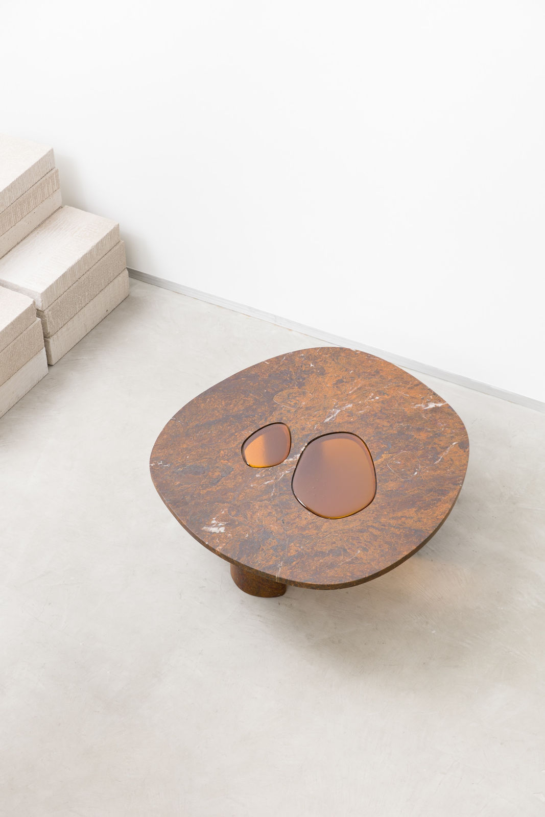 Lucas Recchia, Table Basse / Coffee Table "Janelas" , 2023