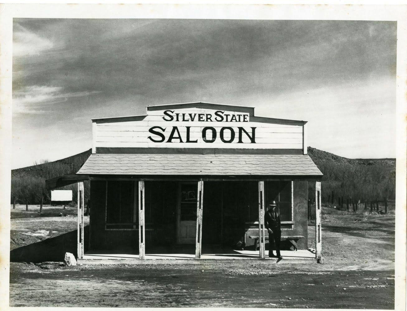 Arthur Rothstein, Saloon, Beowawe Nevada, 1940