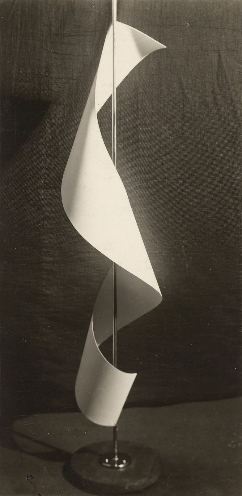Man Ray, Lampshade, 1920