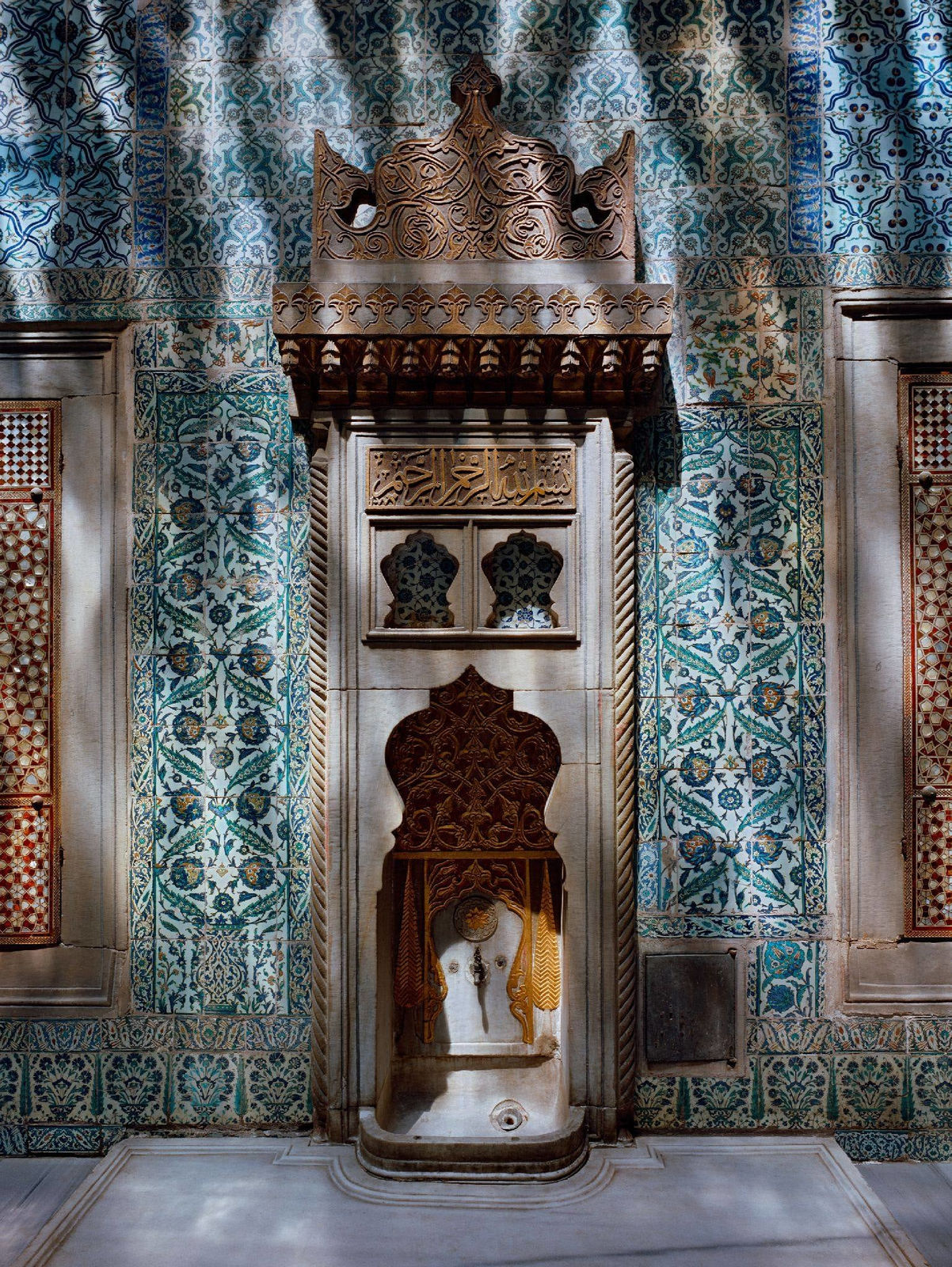 Ahmet Ertuğ, The Hall with the Fountain, Harem-Topkapı Palace, Istanbul, Turkey, 2008