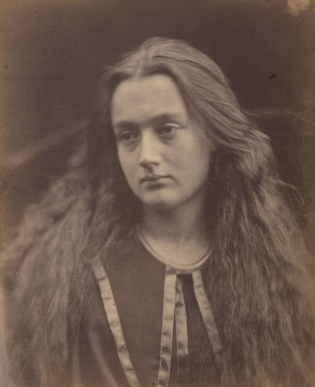 Julia Margaret Cameron, My Ewen’s Bride (Annie Chinery Cameron), 1869