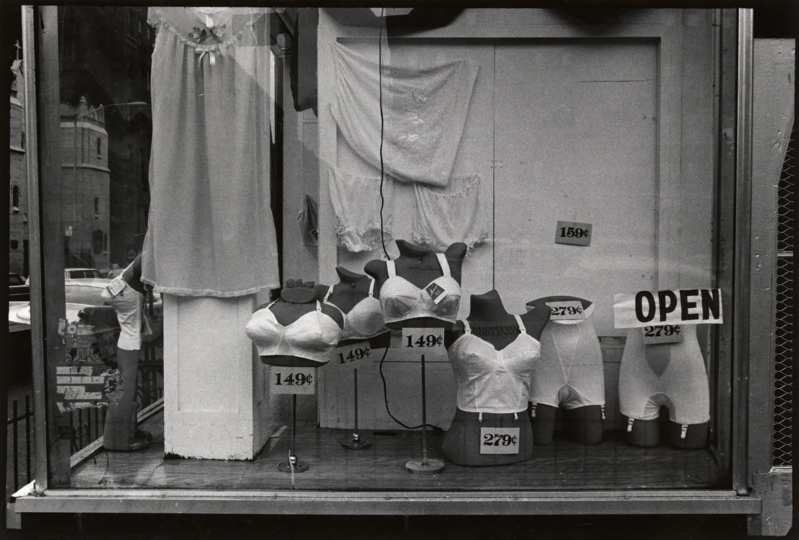 Shawn W. Walker, 122nd St. / 7th Ave., 1960s