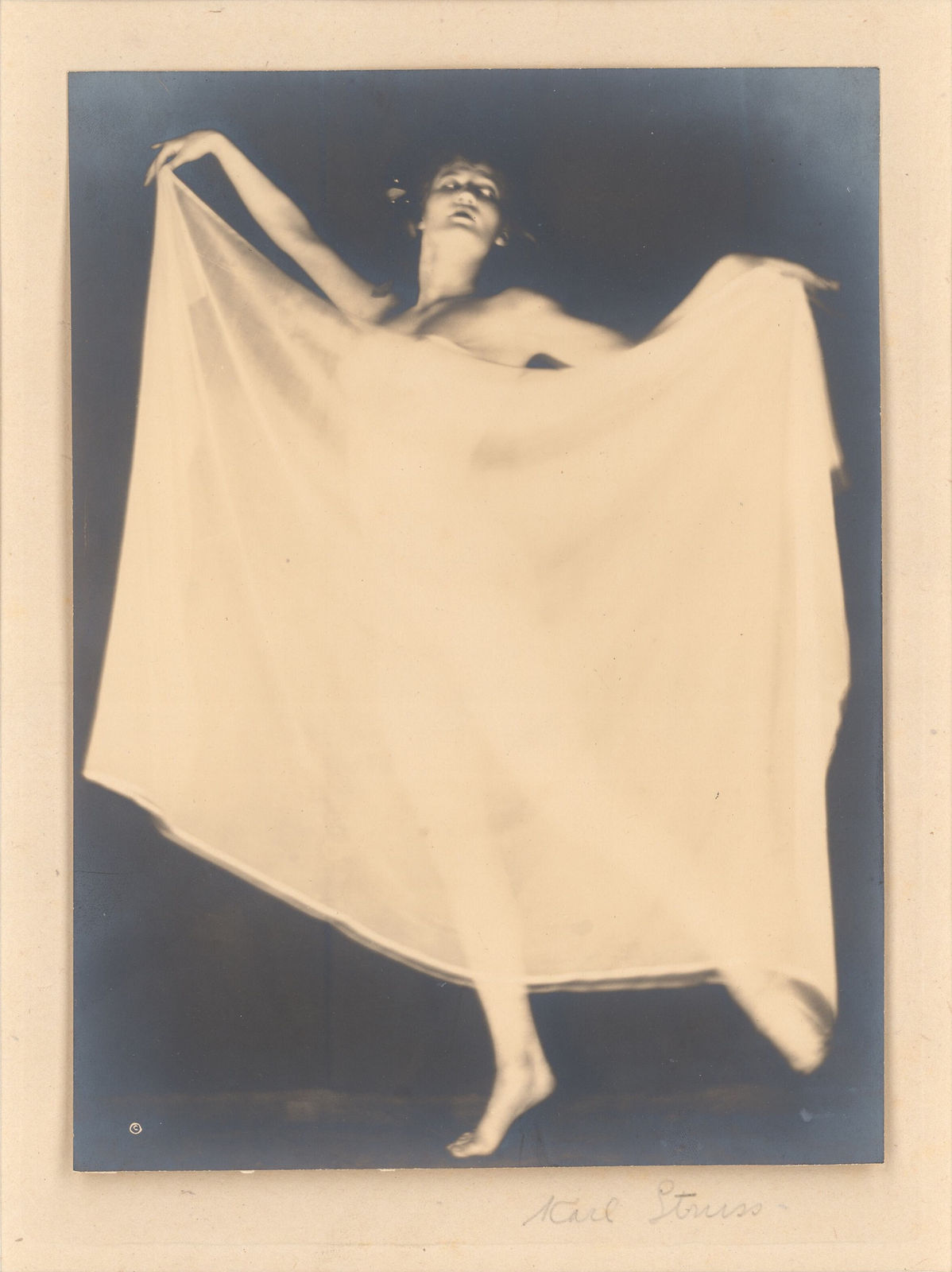 Karl Struss, Untitled, from "The Female Form", 1917