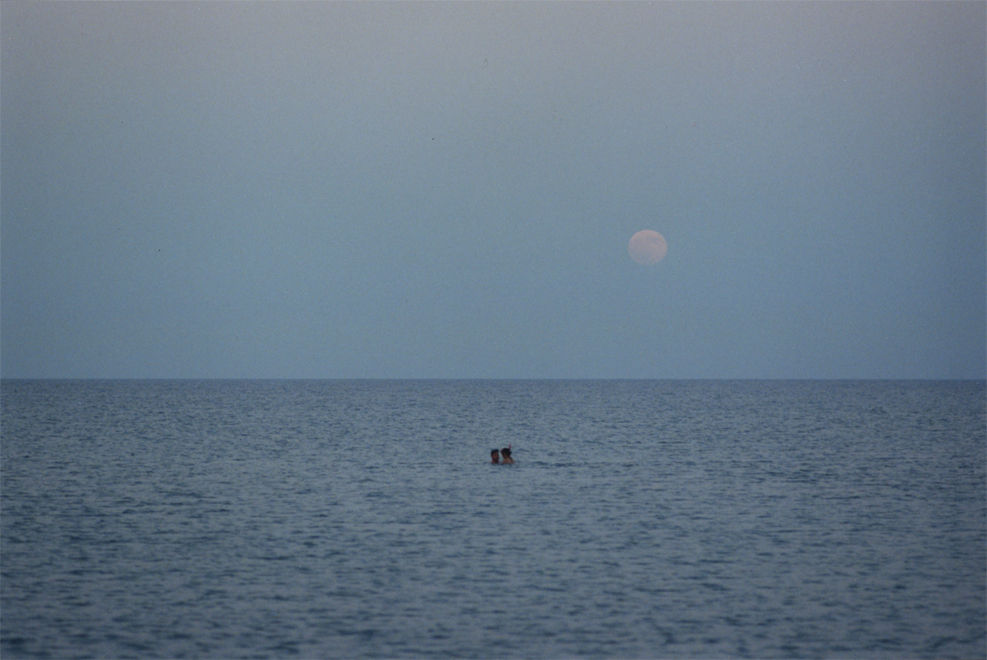 Daniel Gustav Cramer, Tales (Lady's Mile Beach, Akrotiri, Cyprus, August 2017), 2017