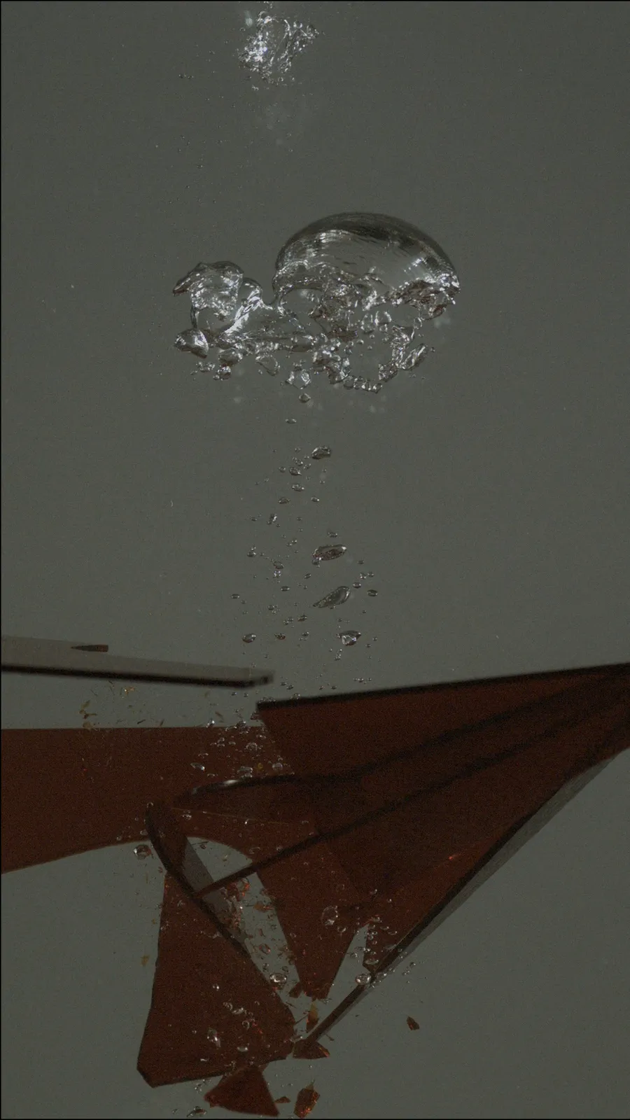 Motohiko Odani, A Dead Man Sleeping, 2013