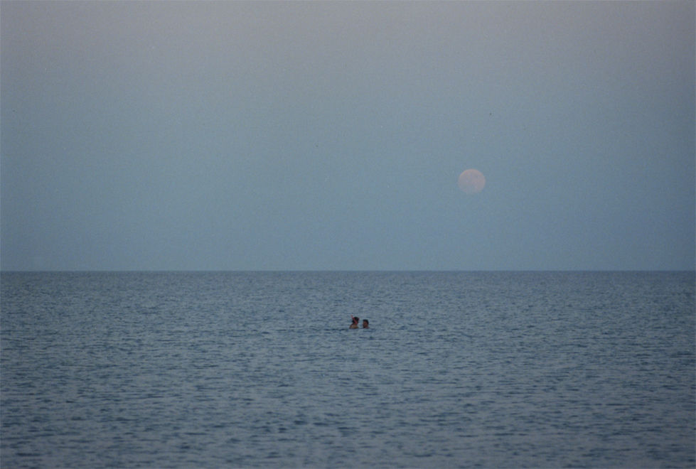 Daniel Gustav Cramer, Tales (Lady's Mile Beach, Akrotiri, Cyprus, August 2017), 2017