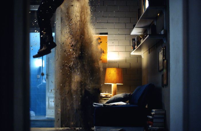 Julian Rosefeldt, Stunned Man (Film Still 2), 2005