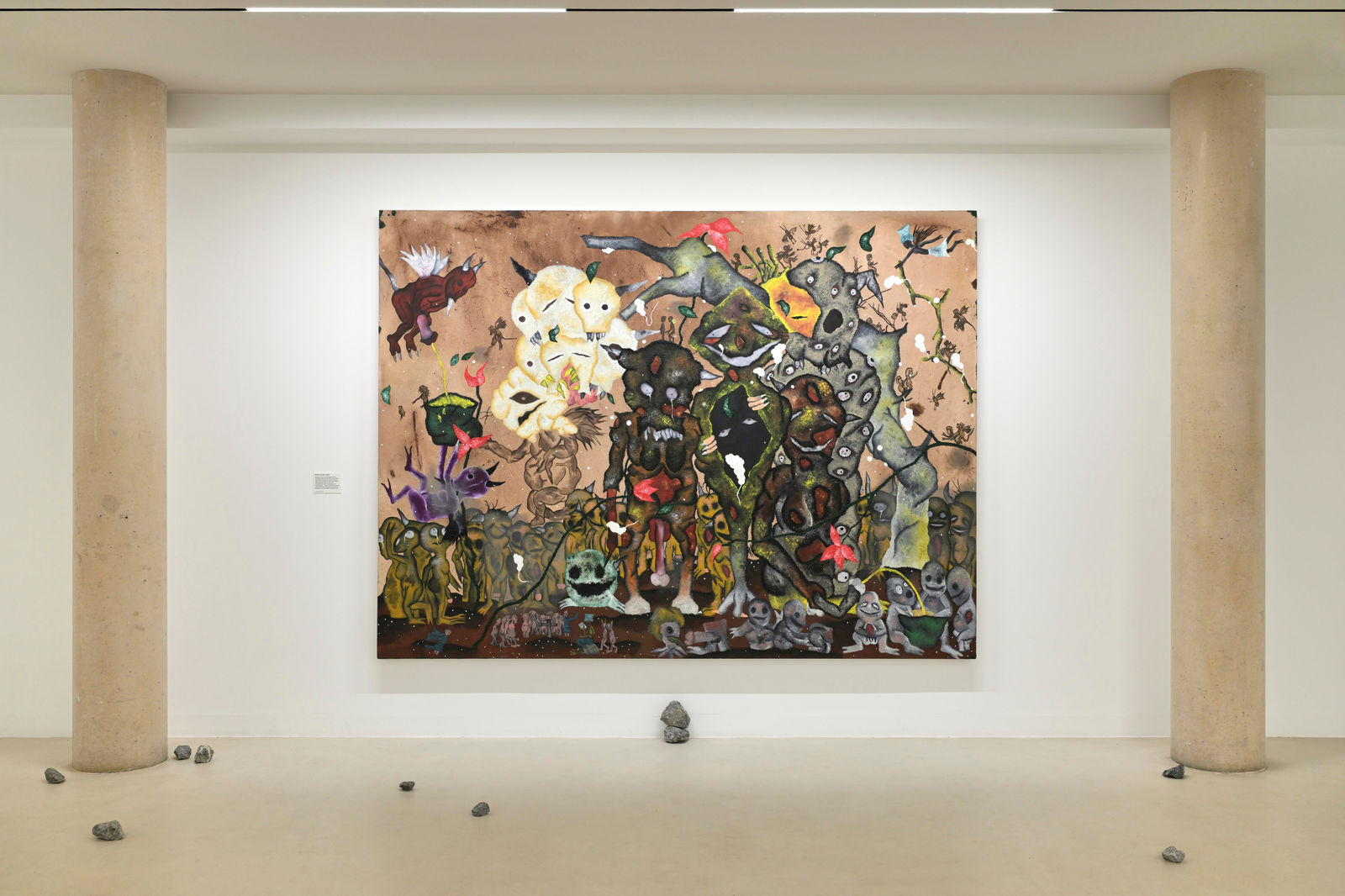 Merveille Kelekele Kelekele, Merveille est mort, nous avons commencé son deuil demain. Ses créatures, ses âmes soeurs, âmes jumelles, amours, amourettes viennent chanter son nom. Ses amis, ses ennemis, ses frères, ses soeurs, son père, sa mère également. Lucifer, Jésus, Bouddha, Allah, Mamiwata, Shiva, Soma, Sûrya, Zeus crient son nom ! Les ancêtres dansent et chantent : Belle misérable, Merveille..Belle misérable garçon.. Le monde ne tourne plus, la terre est devenue carrée, pas ronde, ni plate. Vie et Mort pleurent. Belle misérable vie, Merveille est mort, nous avons commencé son deuil demain..., 2024