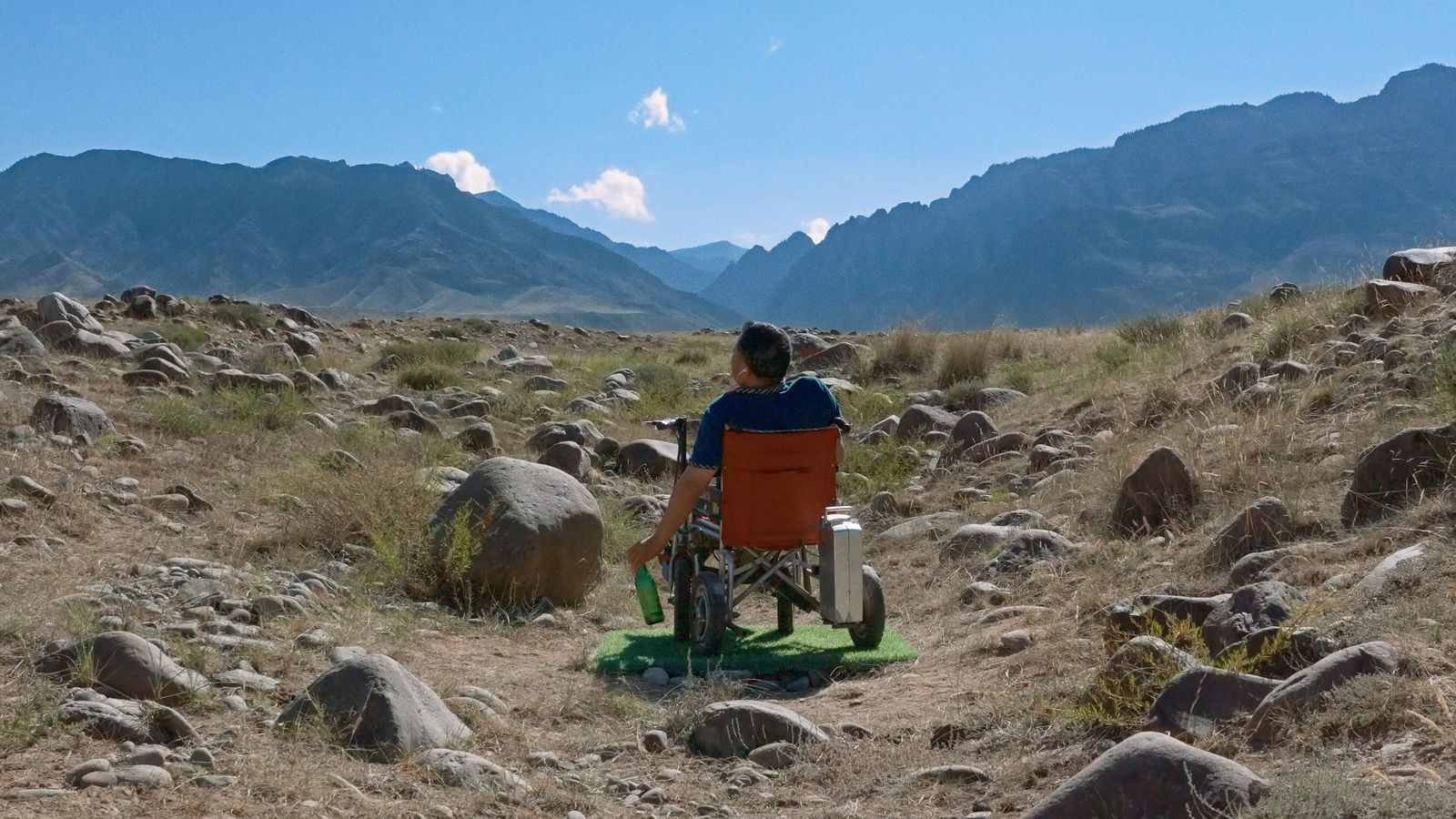 Yao Cong 姚聪, The Square Reserve 方形保护区, 2020-2021