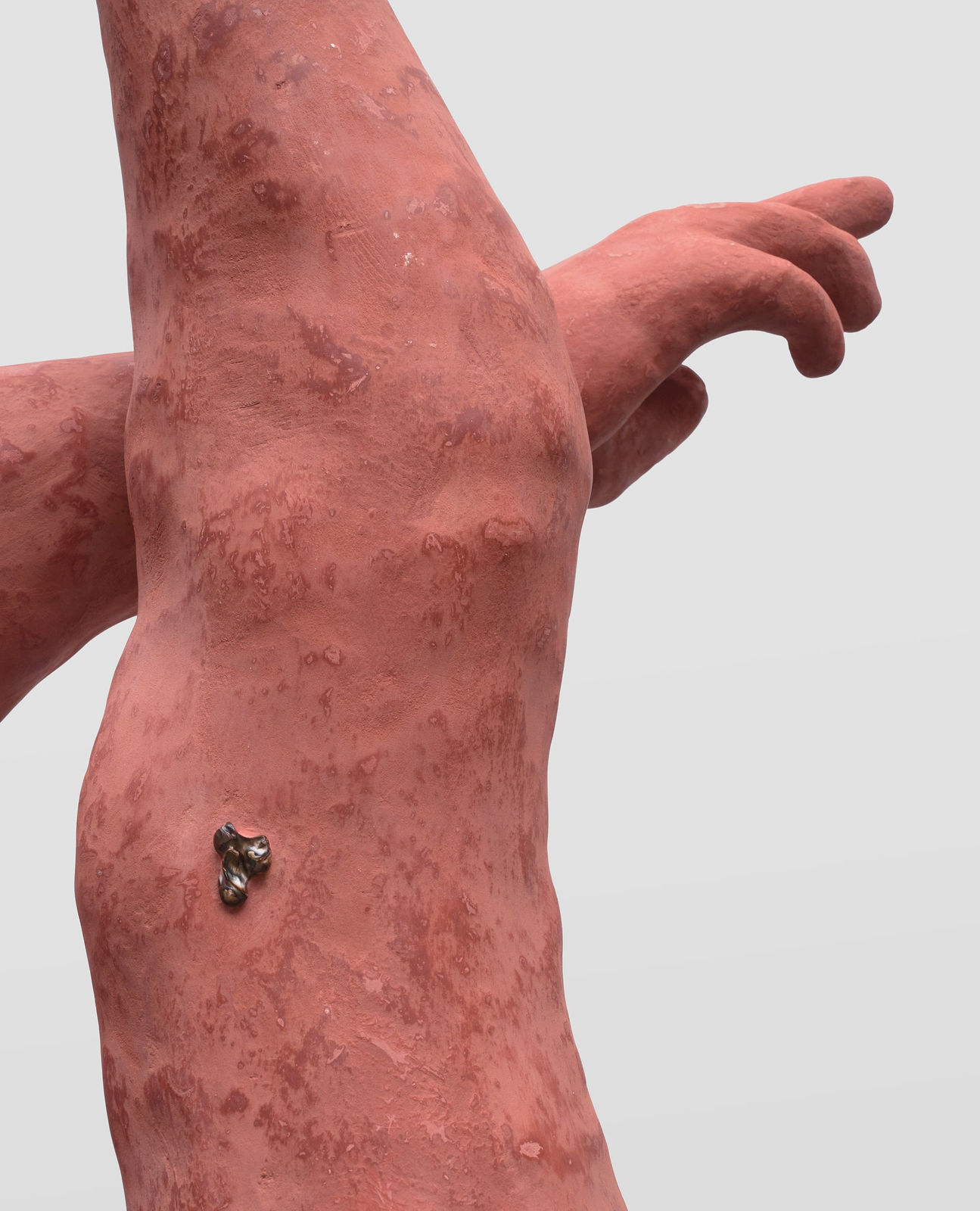 Nicki Cherry 尼基·切里, Holding Pattern 悬而未决, 2025