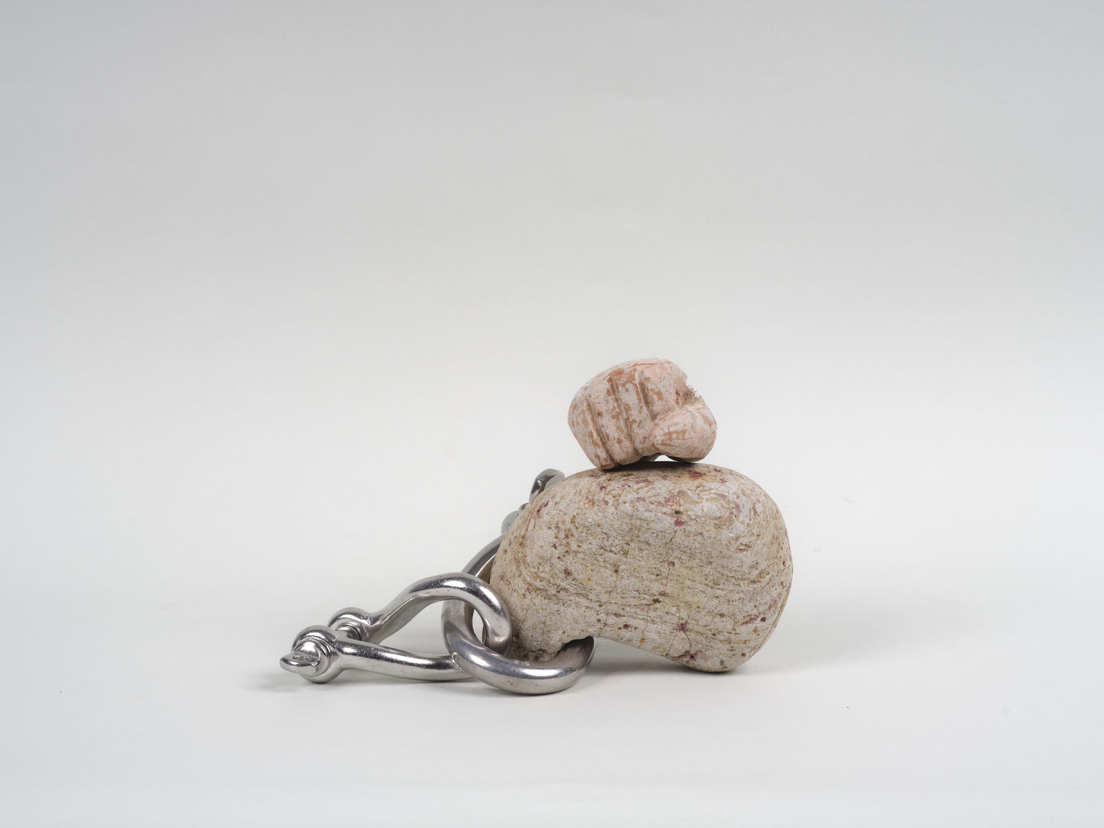 Leelee Chan 陳麗同, The Fist 拳頭, 2021