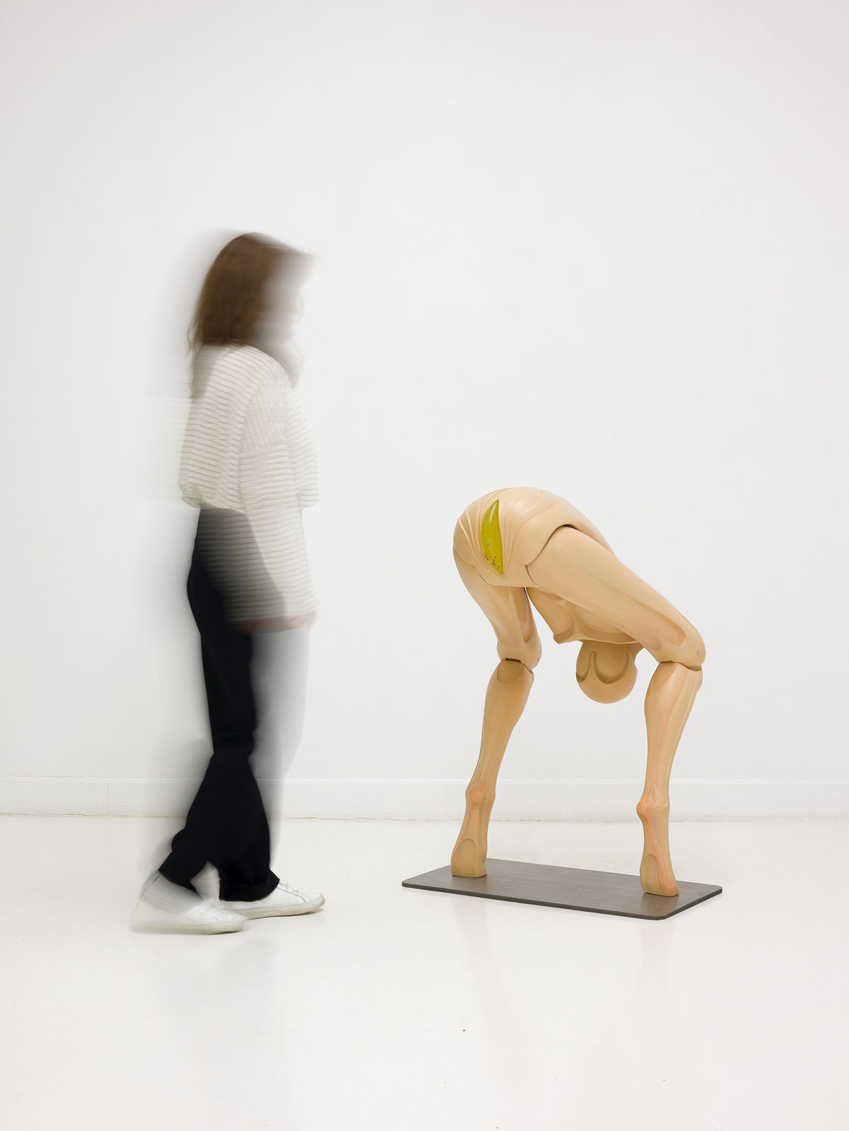 Liao Wen 廖雯, Stare 目光, 2022