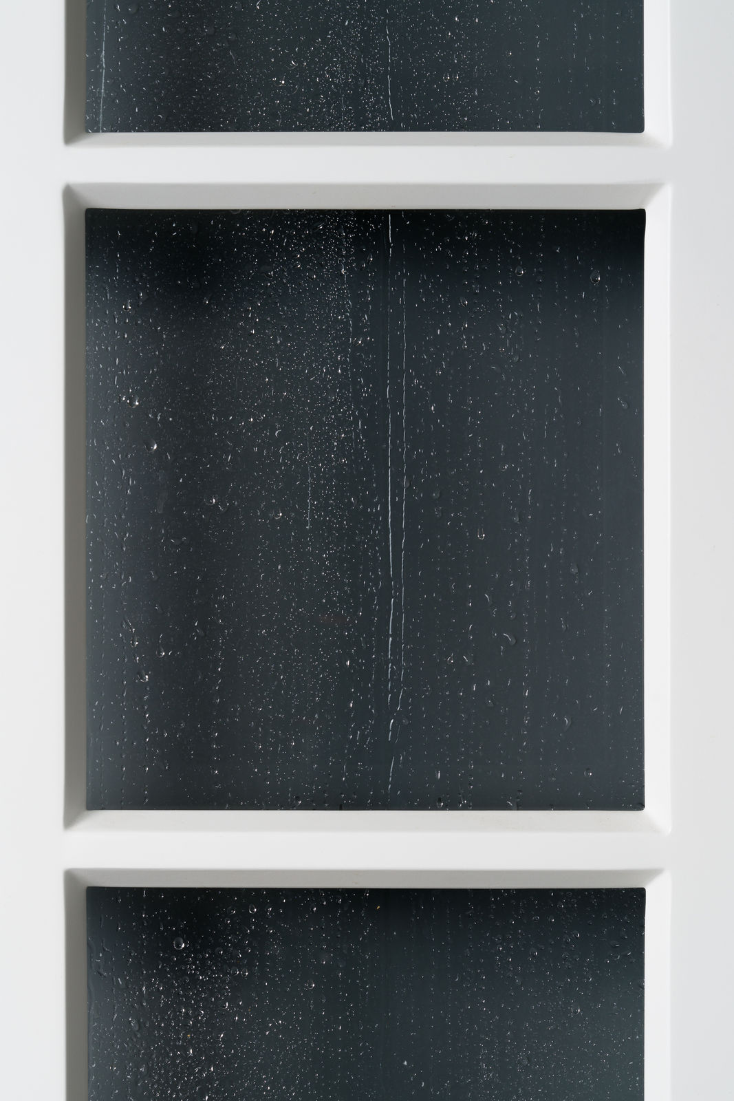 Maya Kramer 玛雅·克莱默, Grey Zone 灰色地带, 2018