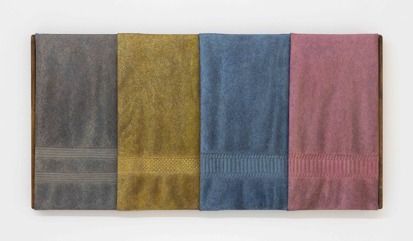 Ryosuke Kumakura 熊倉良介, Towels 毛巾, 2023