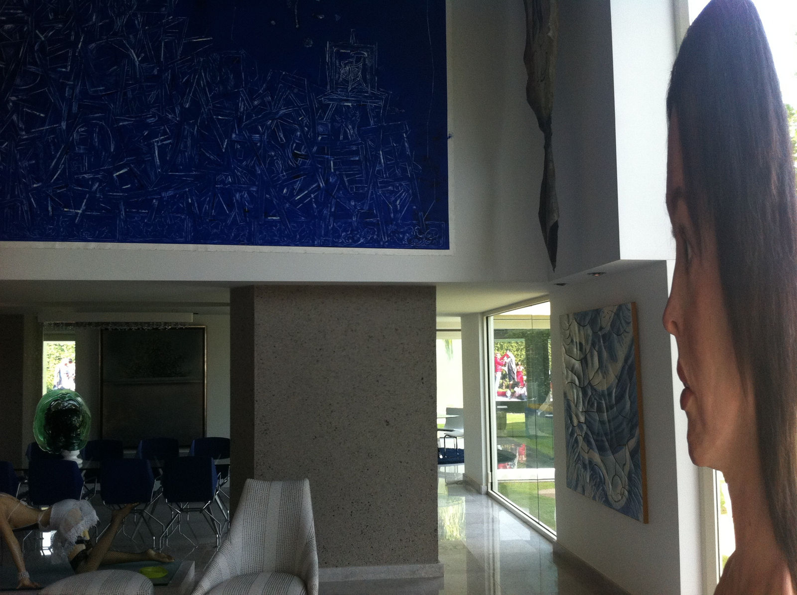 Carlos Betancourt, (Private collection view), The Hedge, 2017