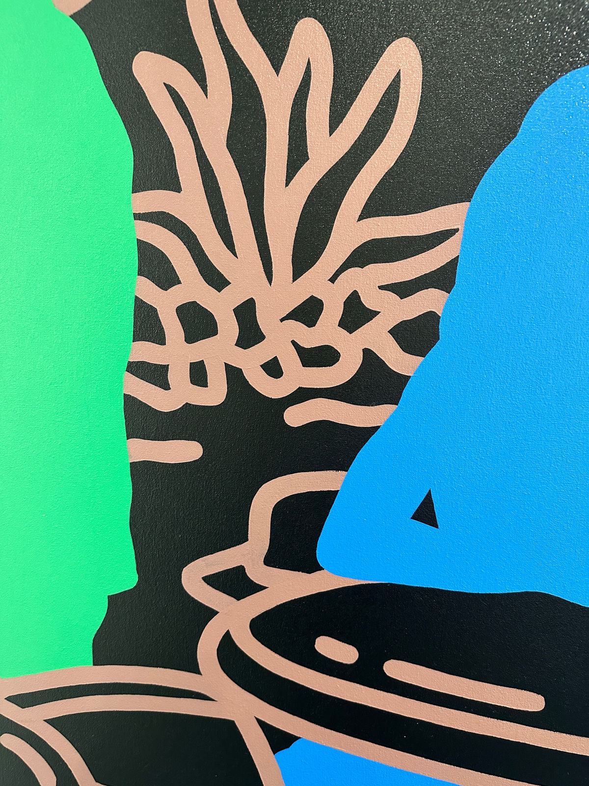 Detail photo of “Tell Me Something I Don't Know”, painting by Chance Cooper artist from United States, based in LA. Available at Carousel Fine Art Miami. The artist's technique with oil on canvas celebrates the sacred art of storytelling, with each painting evoking the sense of a page torn from one’s life. His work is recognized as a playground where his characters reveal their existential secrets. Colors of this work : Blue, Green, Orange, Brown, Black