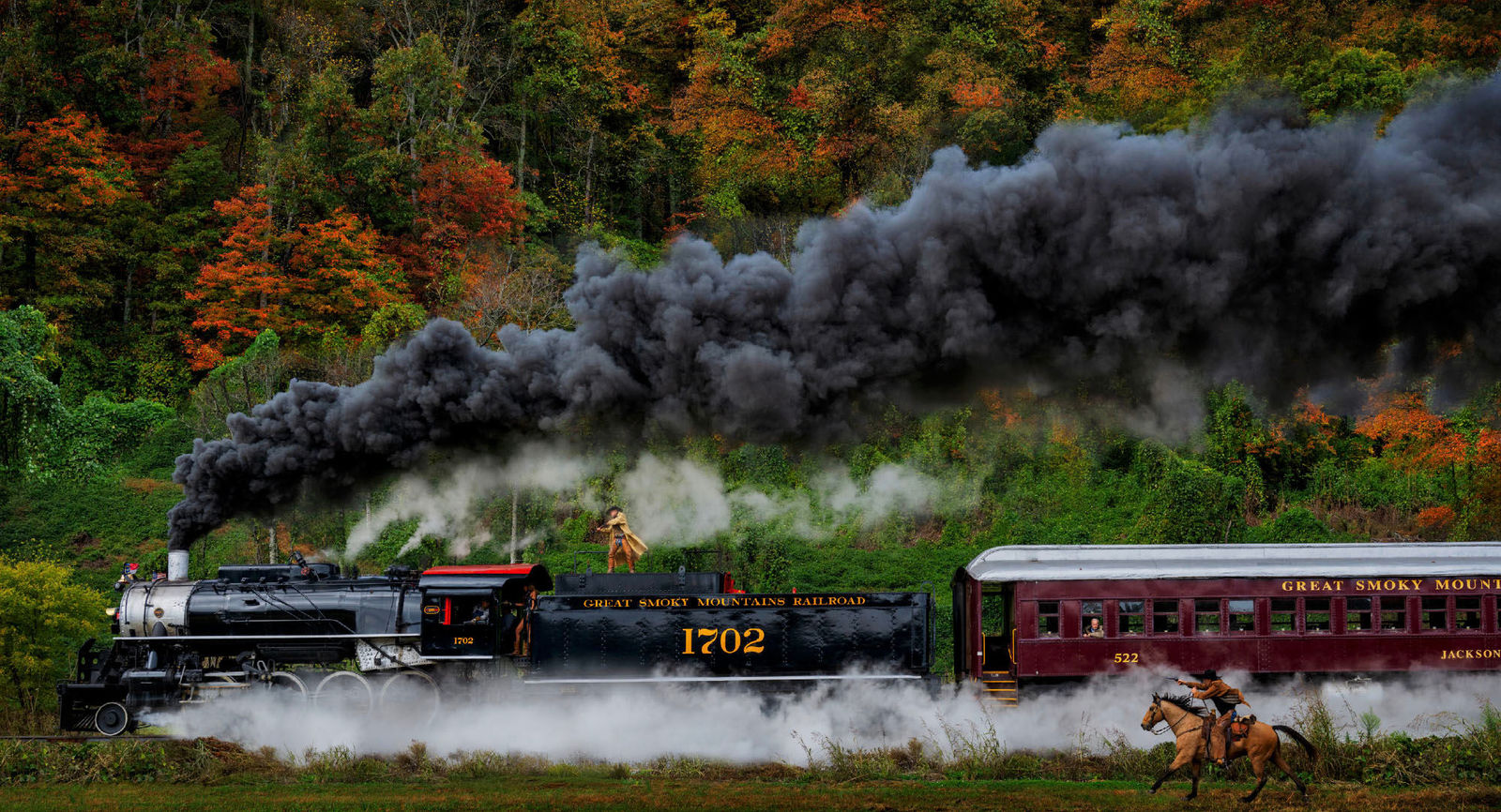 David Yarrow, Daylight Robbery (Color), 2025