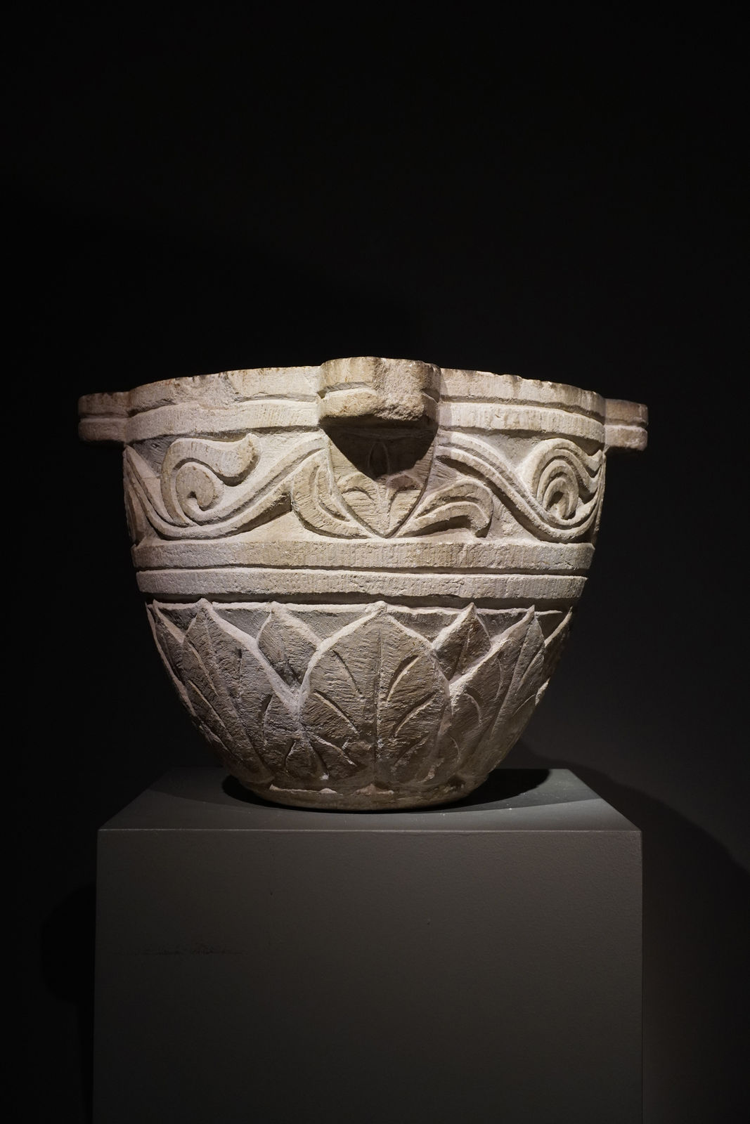 MORTAR WITH FLORAL DECORATIONS AFTER THE ANTIQUE, Northern Italy, 19th Century