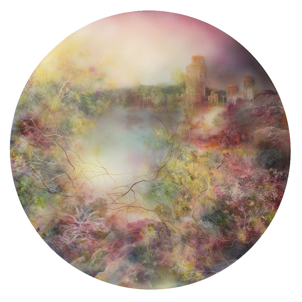 Fatina Kong, Peek of glistening ripples between petals 花叢中的影霞粼光, 2023