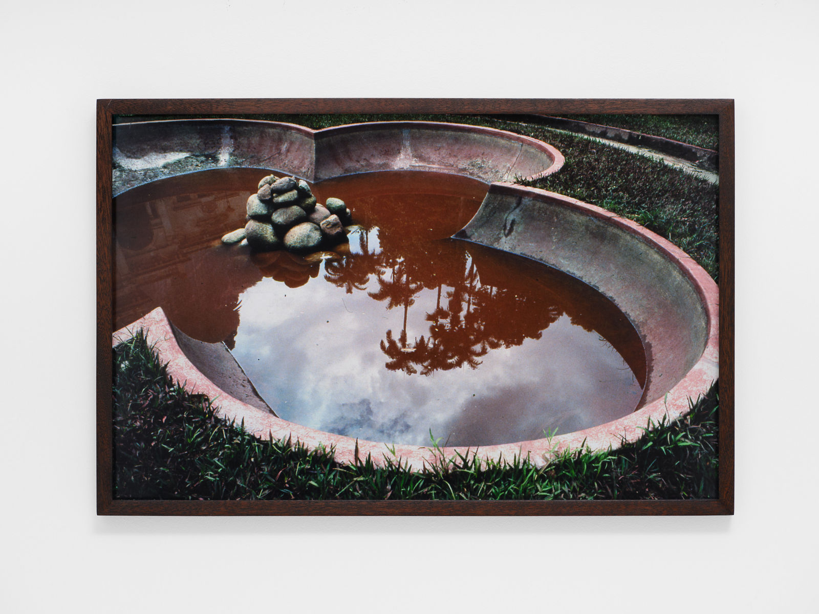 Katie van Scherpenberg, Jardim Vermelho [Red Garden], 1986/2023