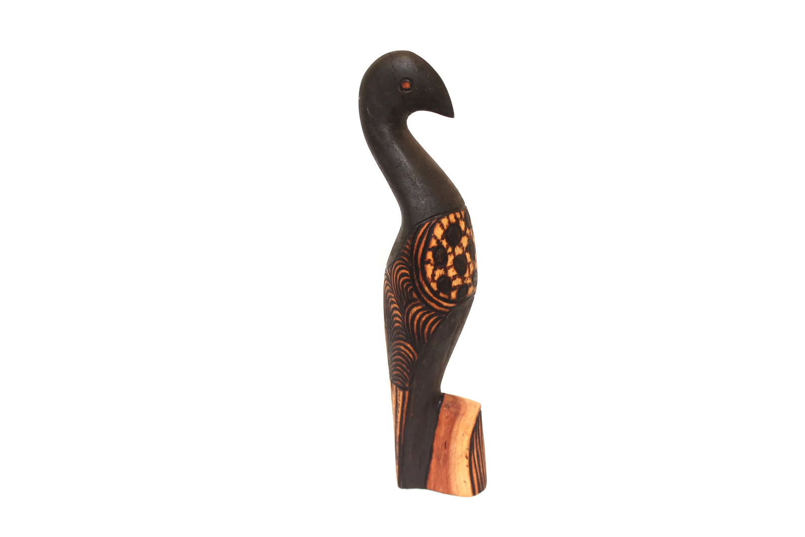 Kathryn Queama, Tjulpu - Bird Carving, 2019