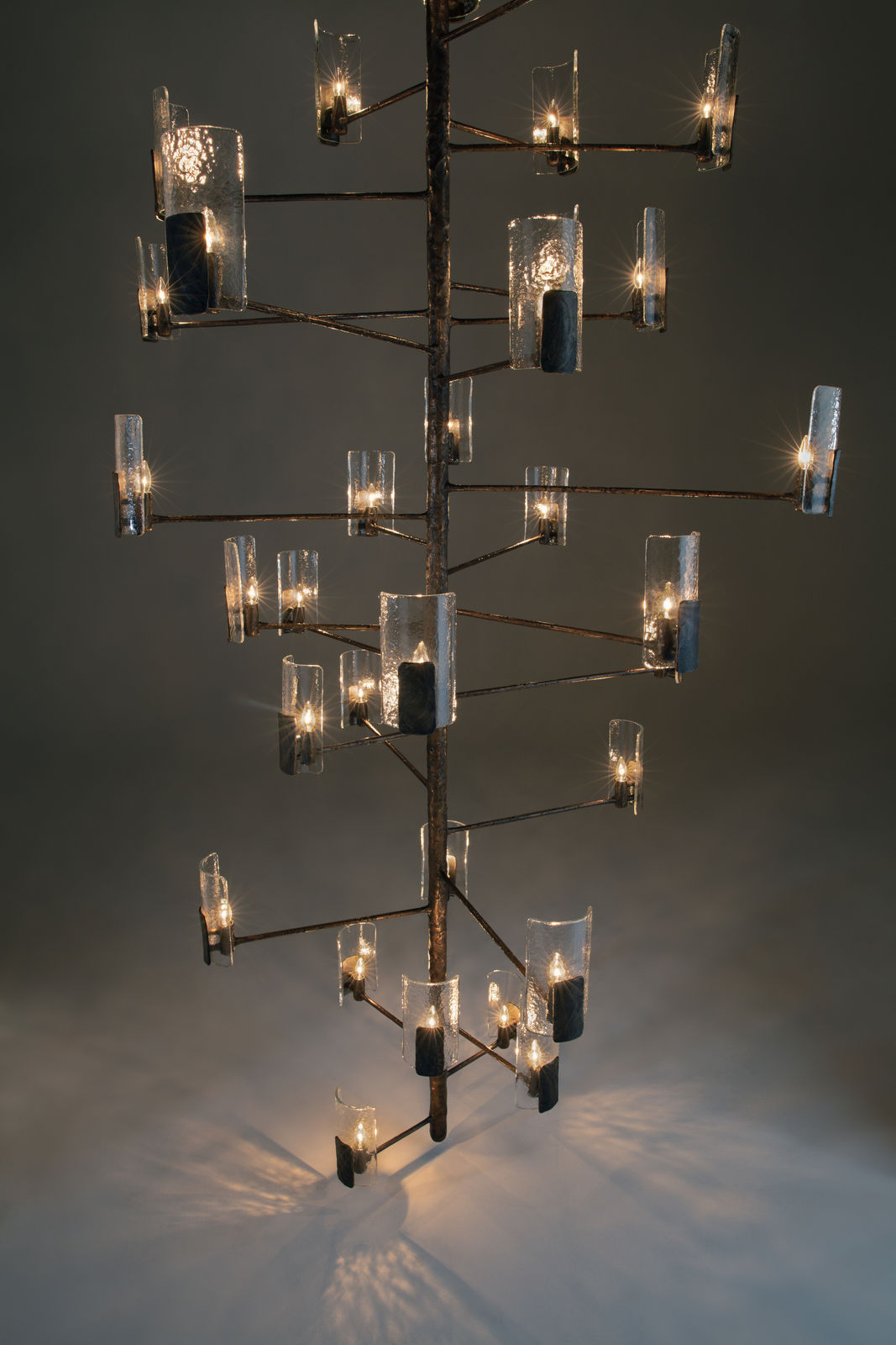 Simon Stewart, Darien Chandelier, 2020