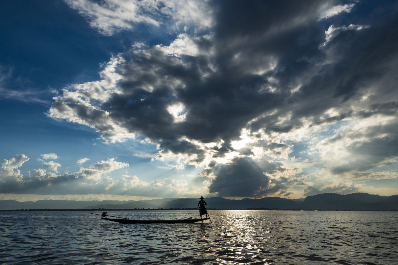Christine Finkelson, Inle Lake Fisherman 2, Myanmar